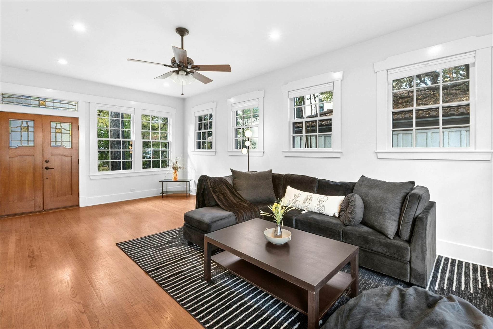 1206 W 22nd 1/2 St, Austin, TX 78705