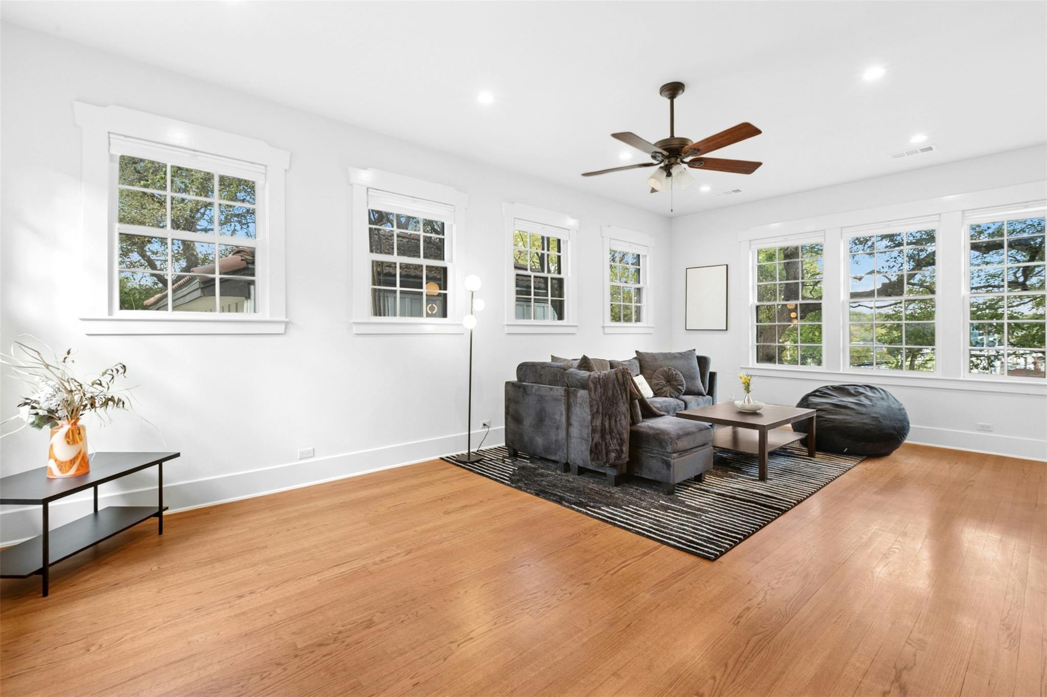 1206 W 22nd 1/2 St, Austin, TX 78705