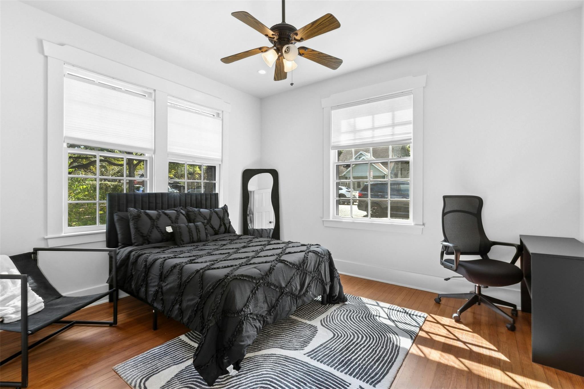 1206 W 22nd 1/2 St, Austin, TX 78705