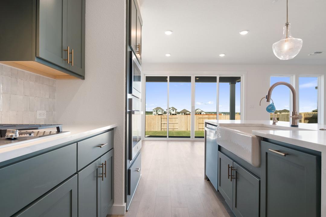 116 High Valley Drive, Liberty Hill, TX 78642