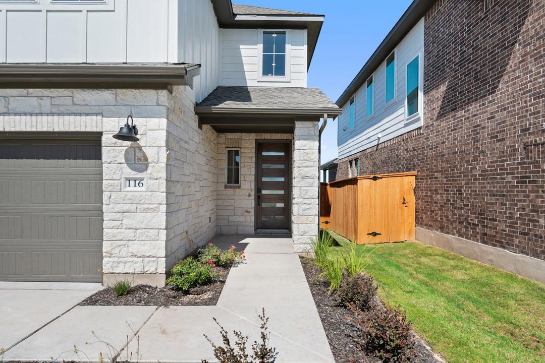 116 High Valley Drive, Liberty Hill, TX 78642