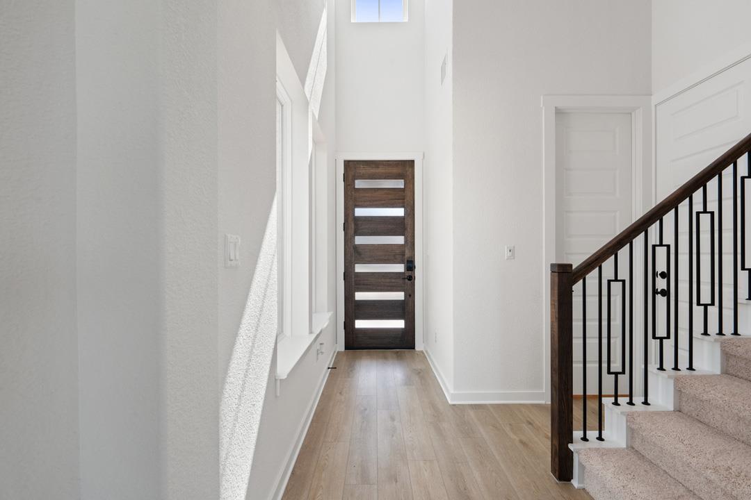 116 High Valley Drive, Liberty Hill, TX 78642