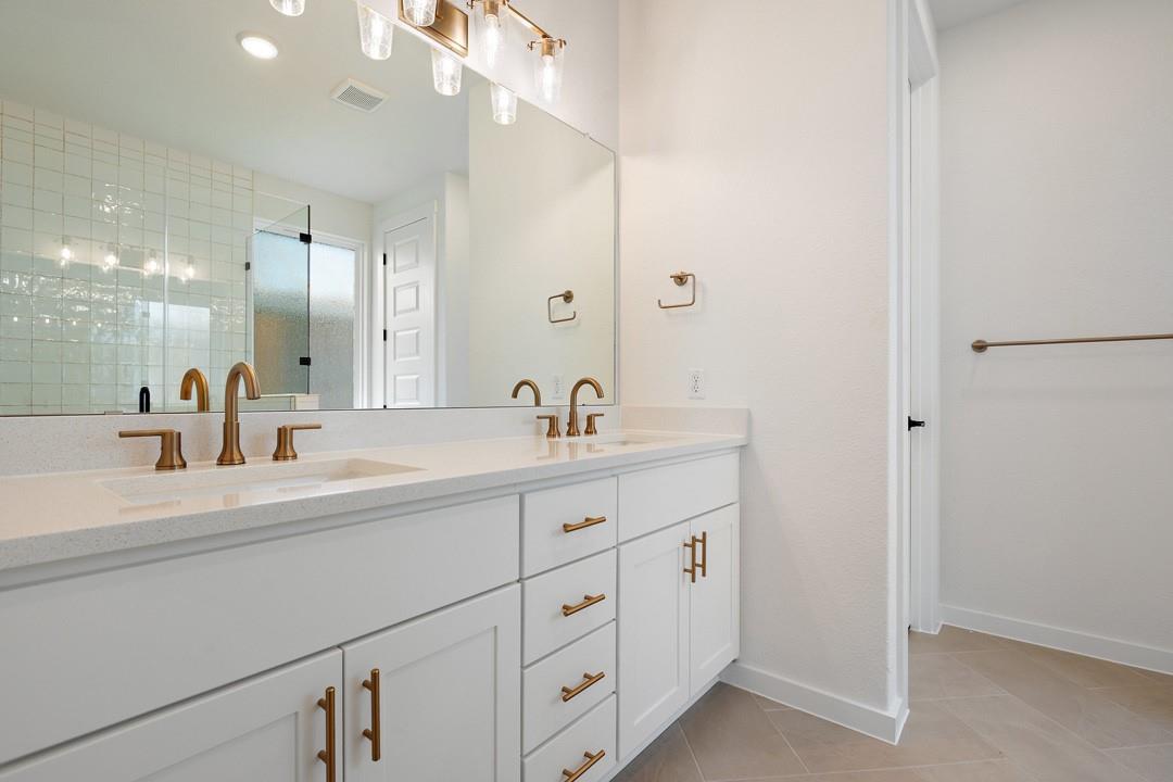 116 High Valley Drive, Liberty Hill, TX 78642