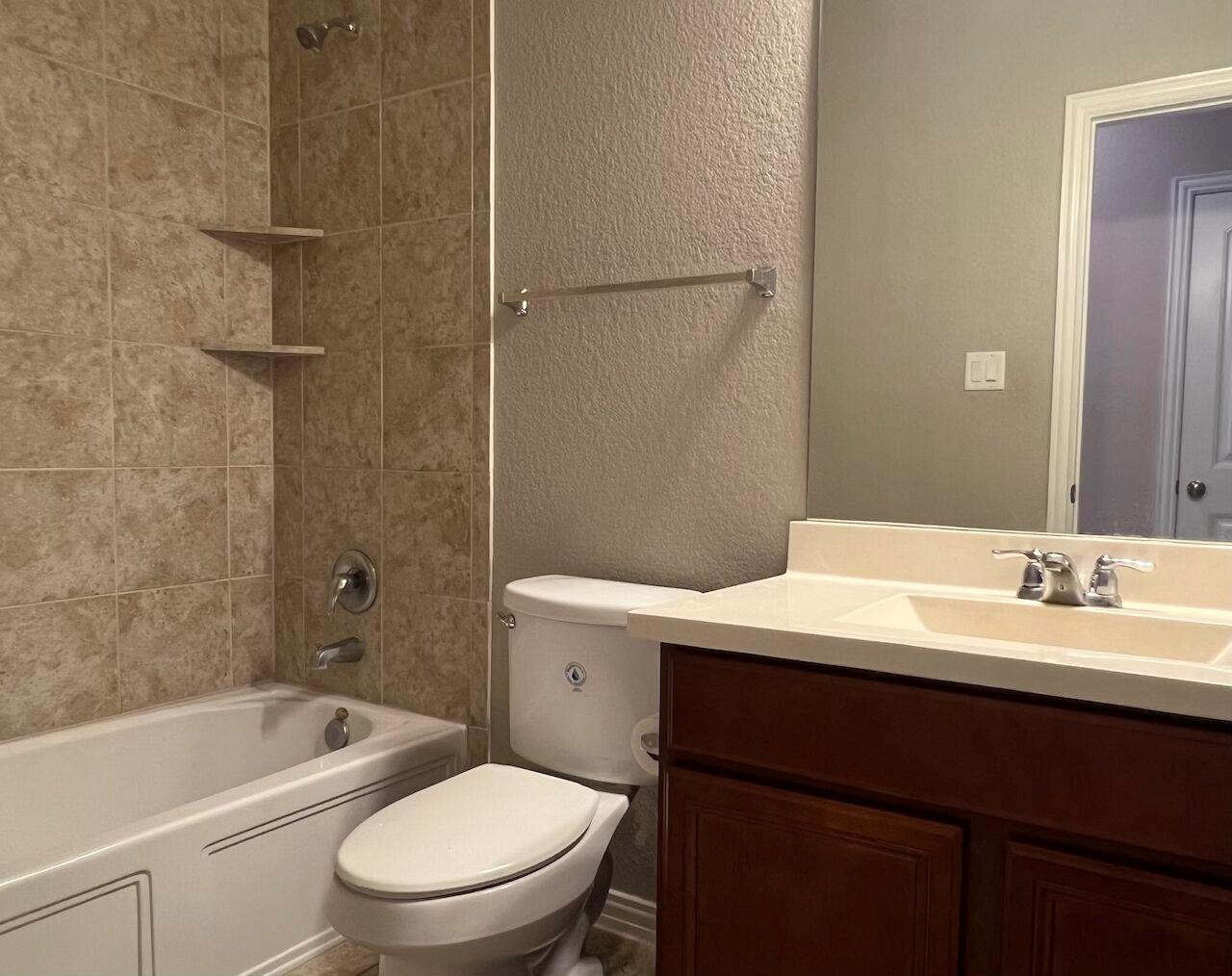 326 Adoquin Trl, Buda, TX 78610