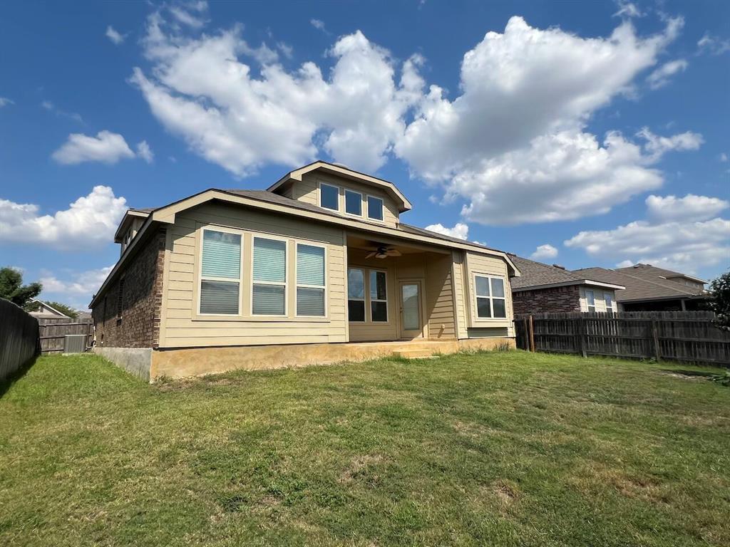 326 Adoquin Trl, Buda, TX 78610
