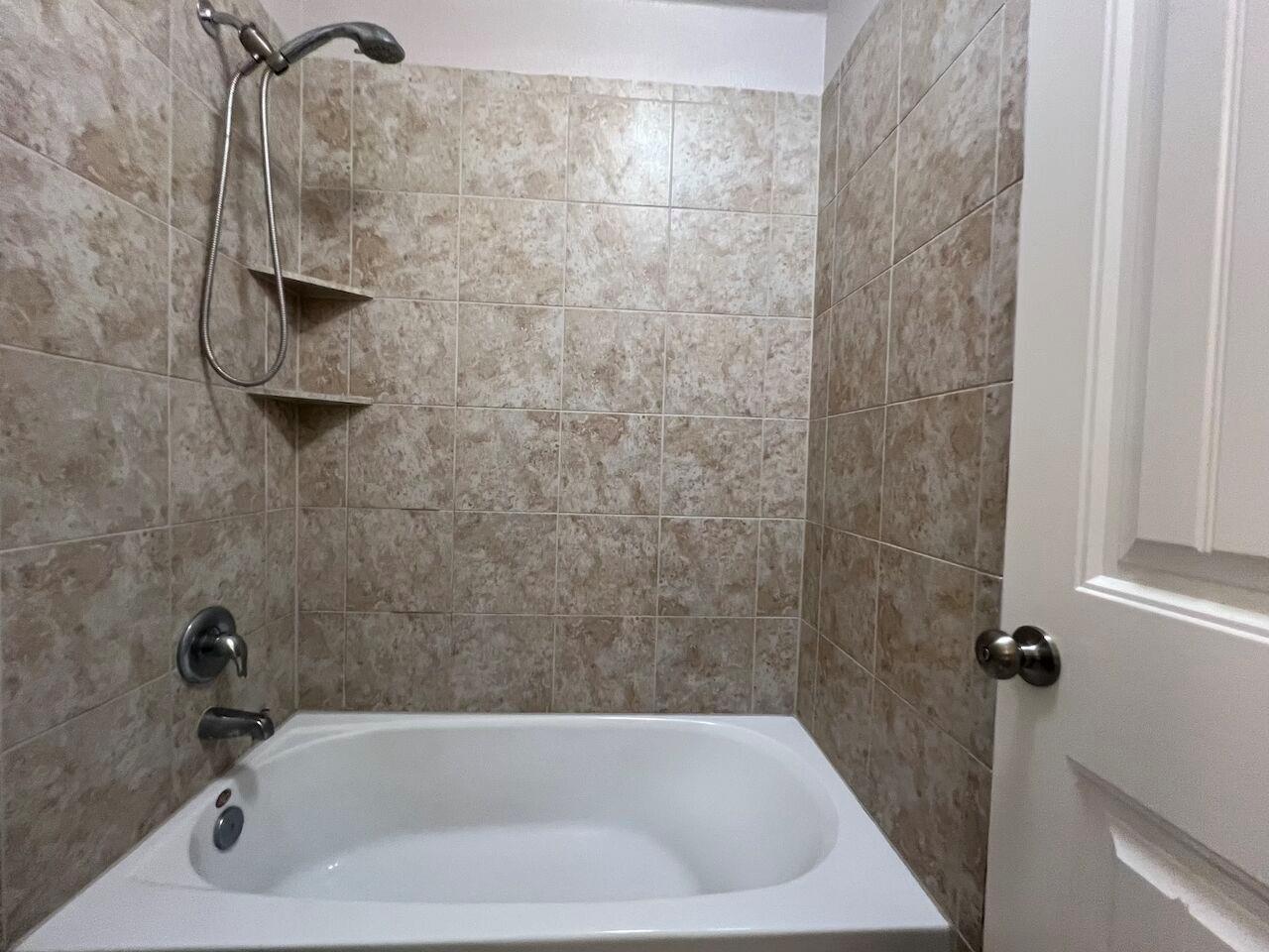 326 Adoquin Trl, Buda, TX 78610