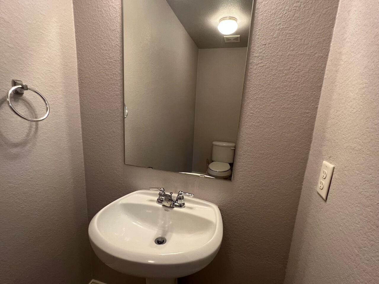 326 Adoquin Trl, Buda, TX 78610