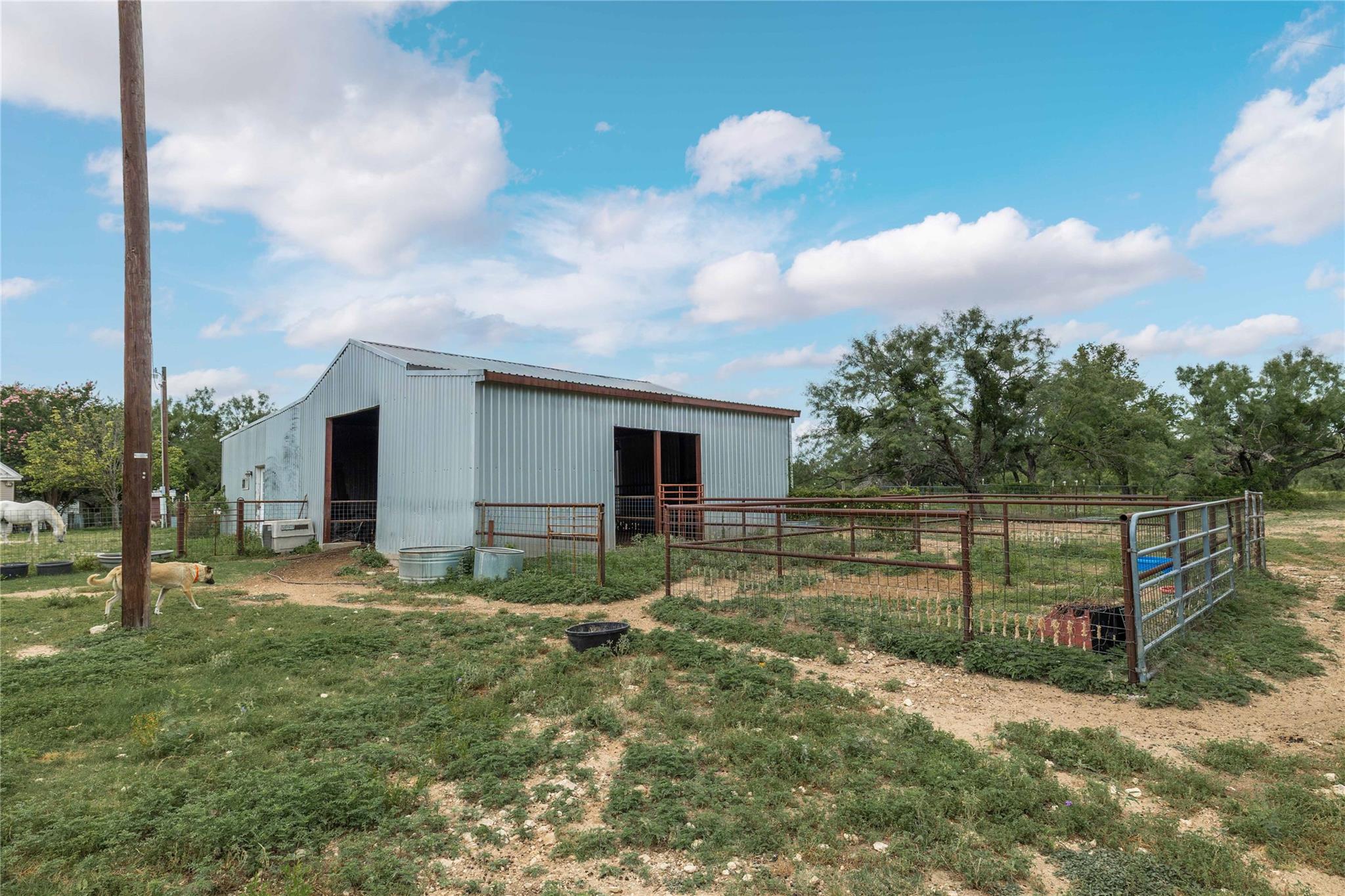 1081 FM 218, Zephyr, TX 76890