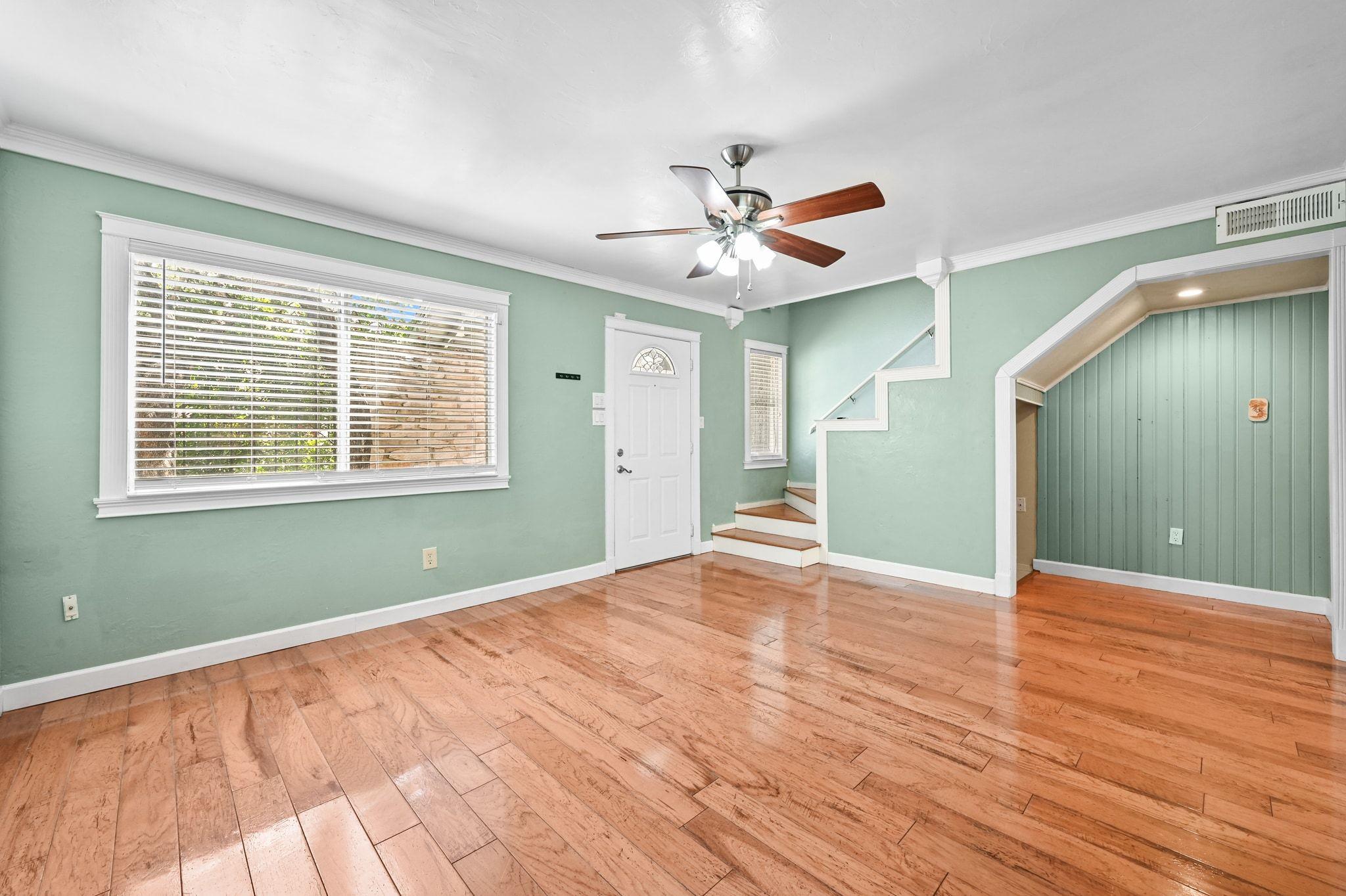 5920 Little Creek Trl, Austin, TX 78744