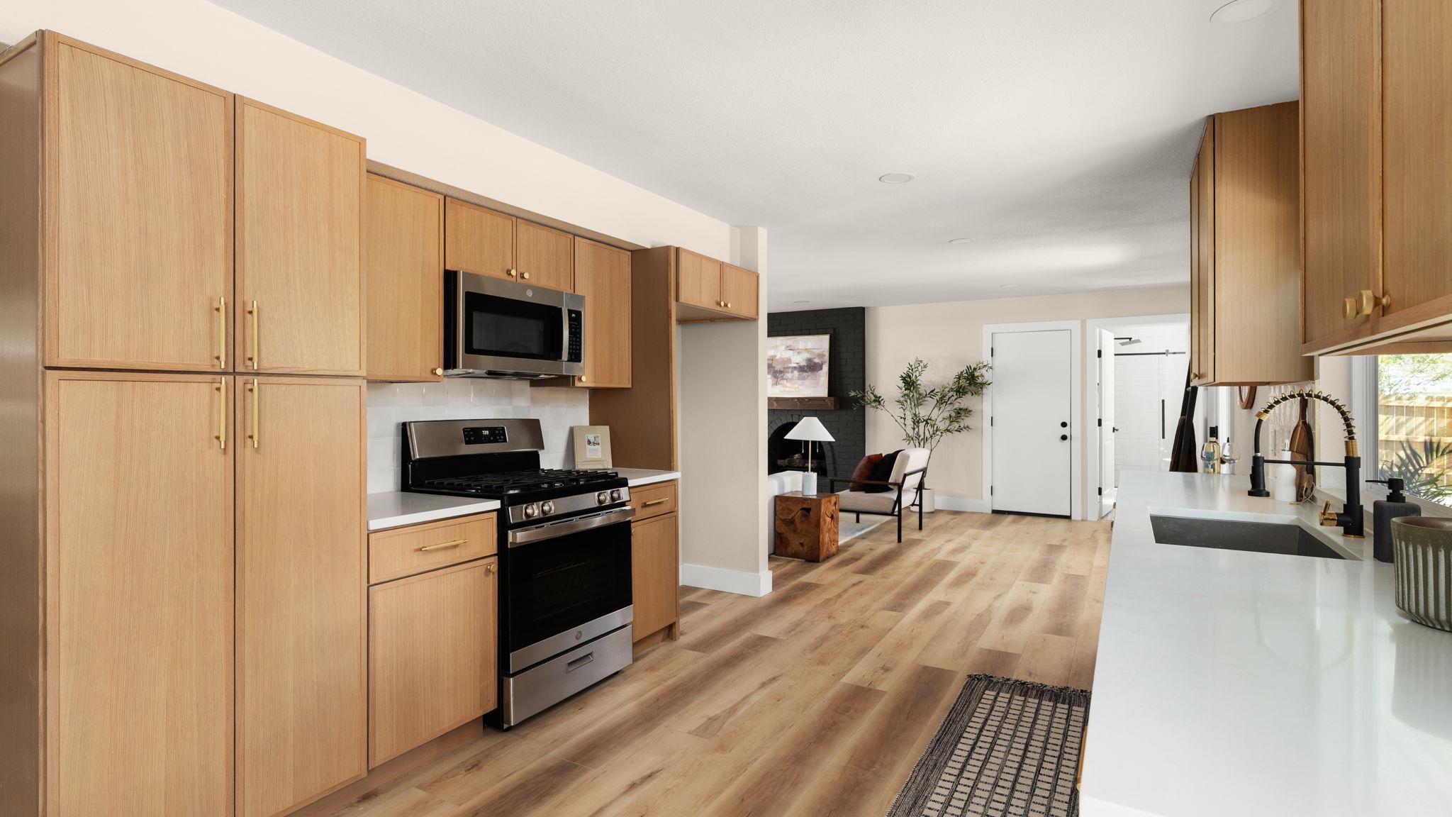 8121 Greenslope Dr, Austin, TX 78759