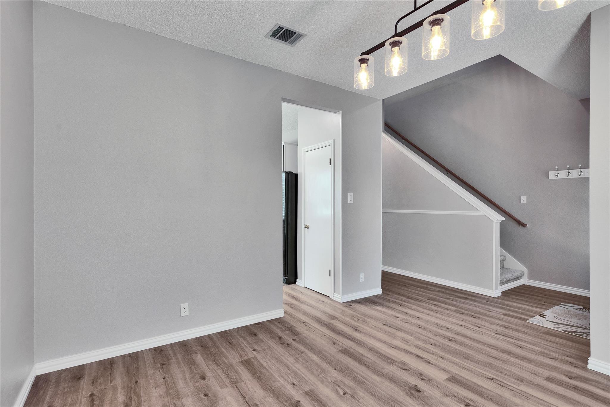 8507 Chat Ln, Round Rock, TX 78681