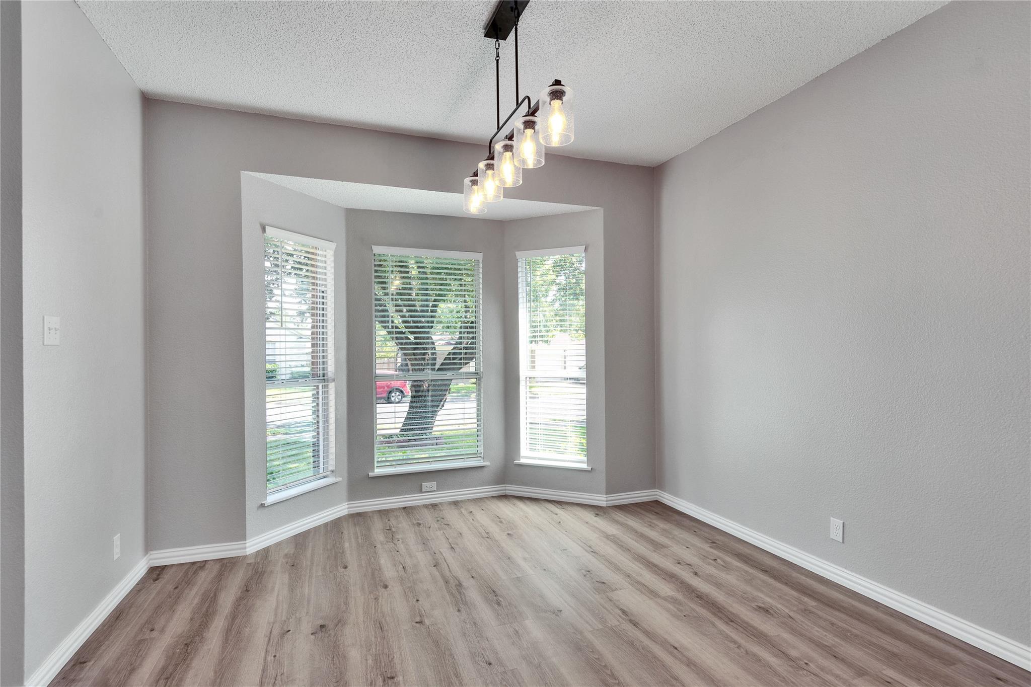 8507 Chat Ln, Round Rock, TX 78681