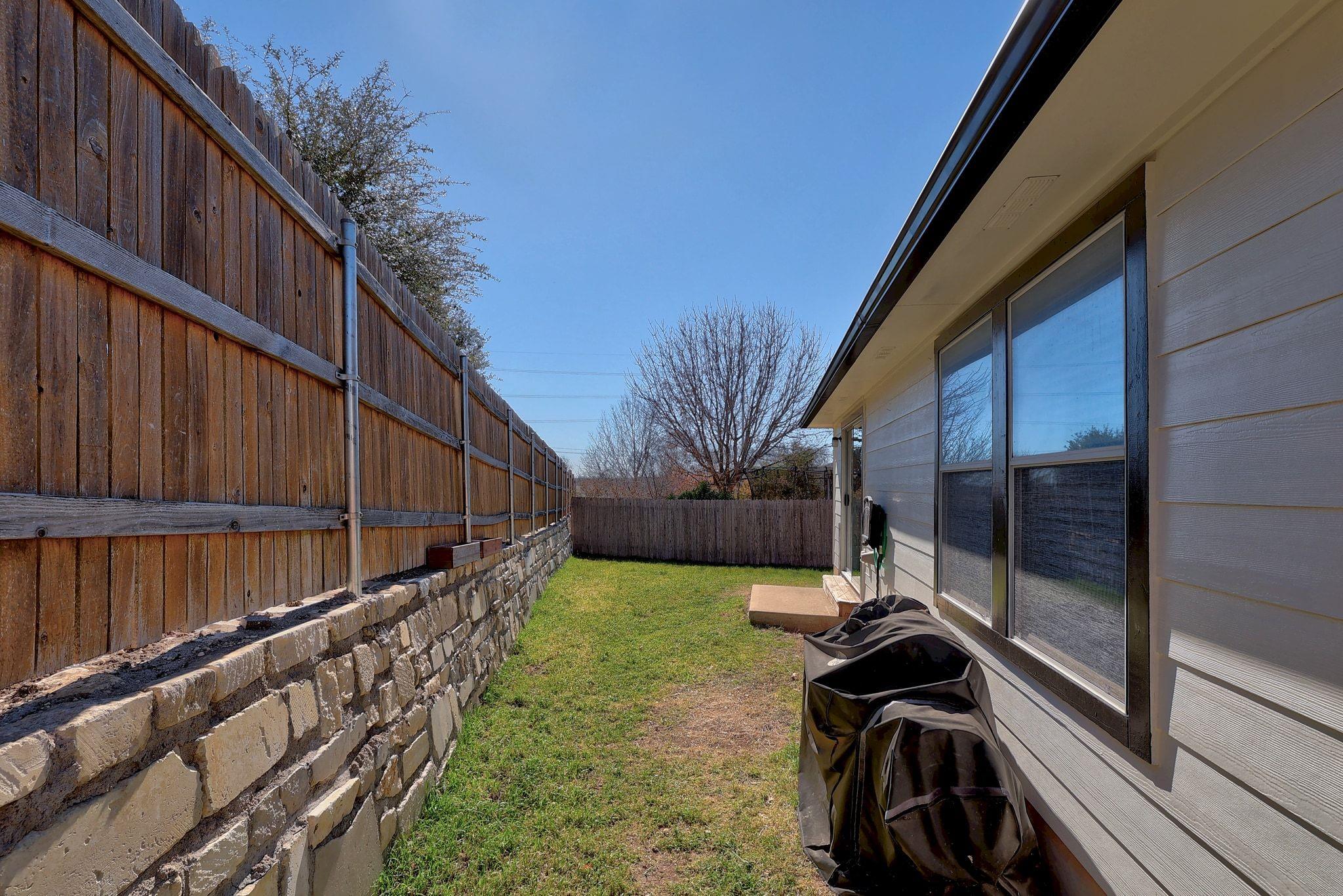 3613 Bach Dr, Pflugerville, TX 78660