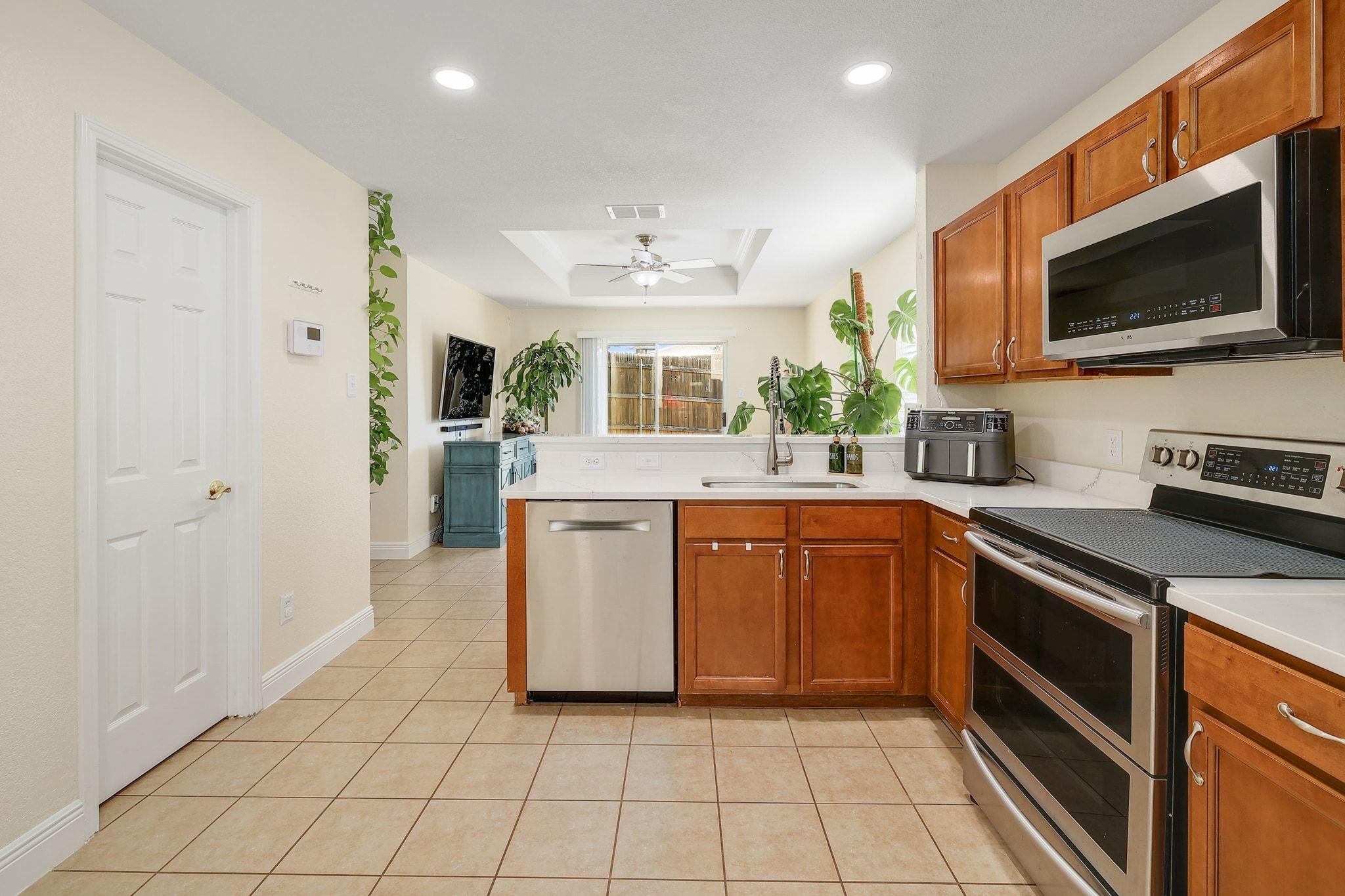 3613 Bach Dr, Pflugerville, TX 78660