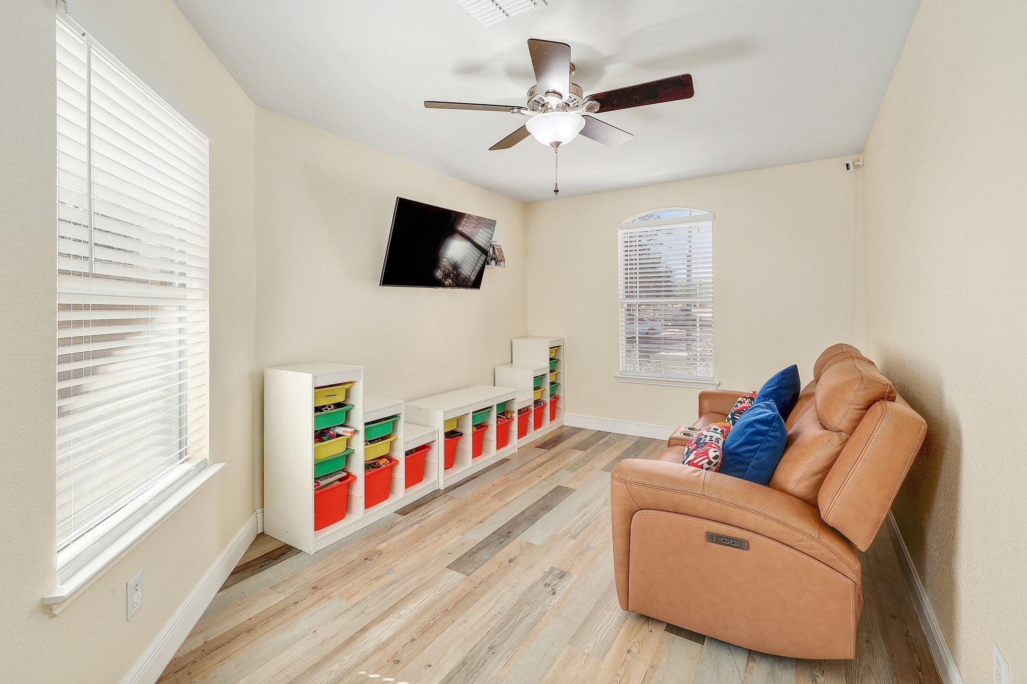 3613 Bach Dr, Pflugerville, TX 78660