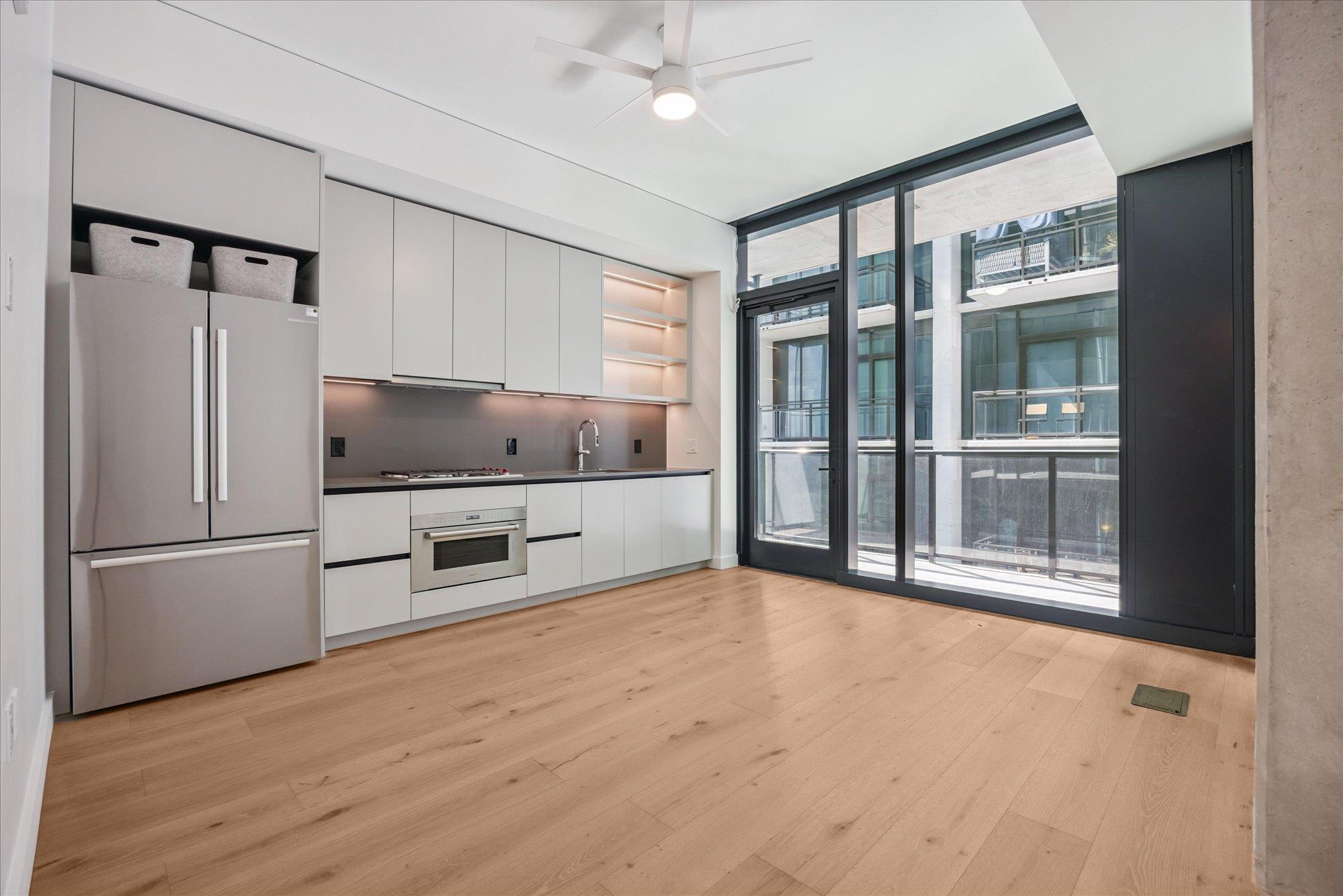 610 Davis St # 2707, Austin, TX 78701