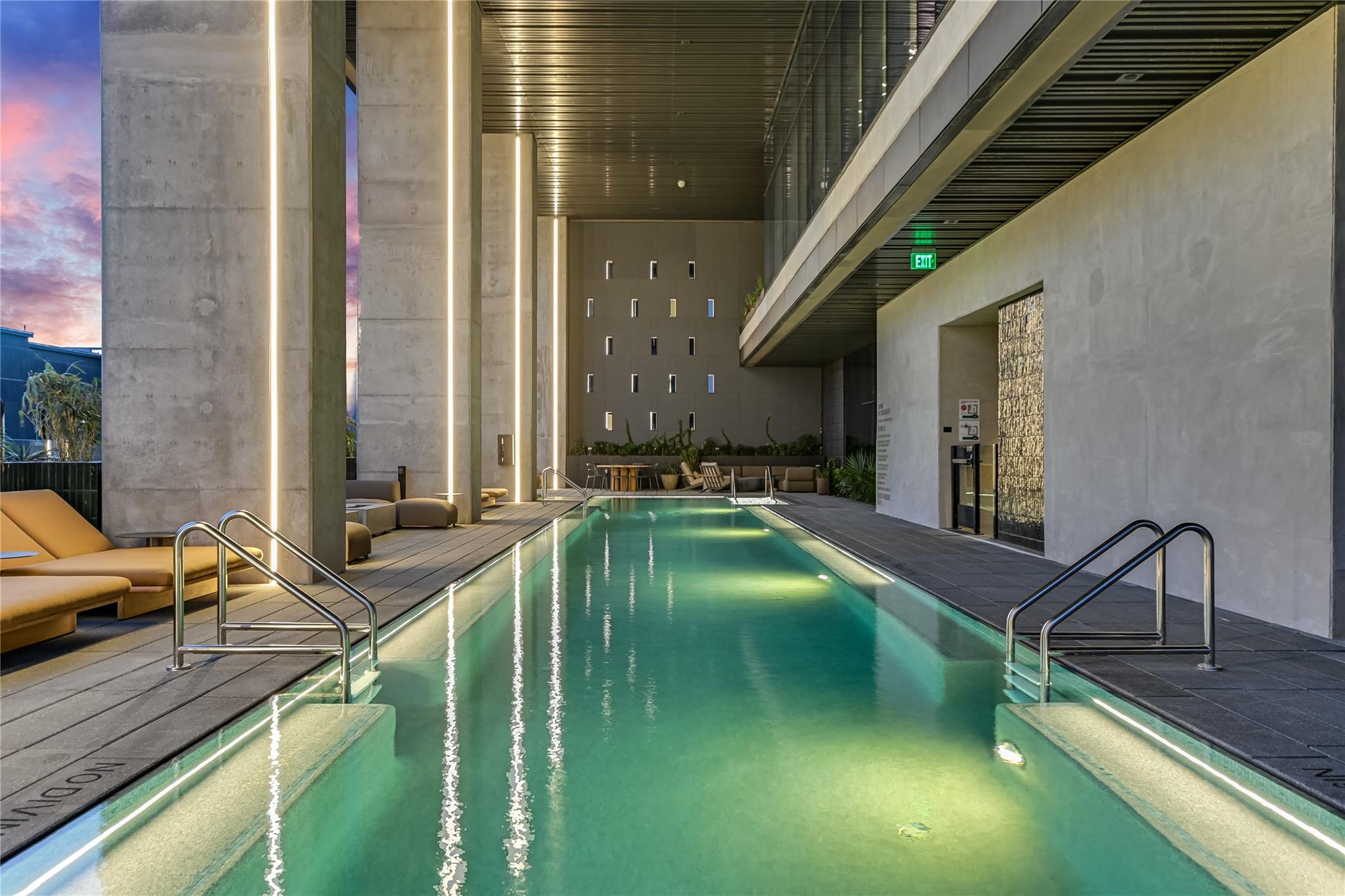 610 Davis St # 2707, Austin, TX 78701