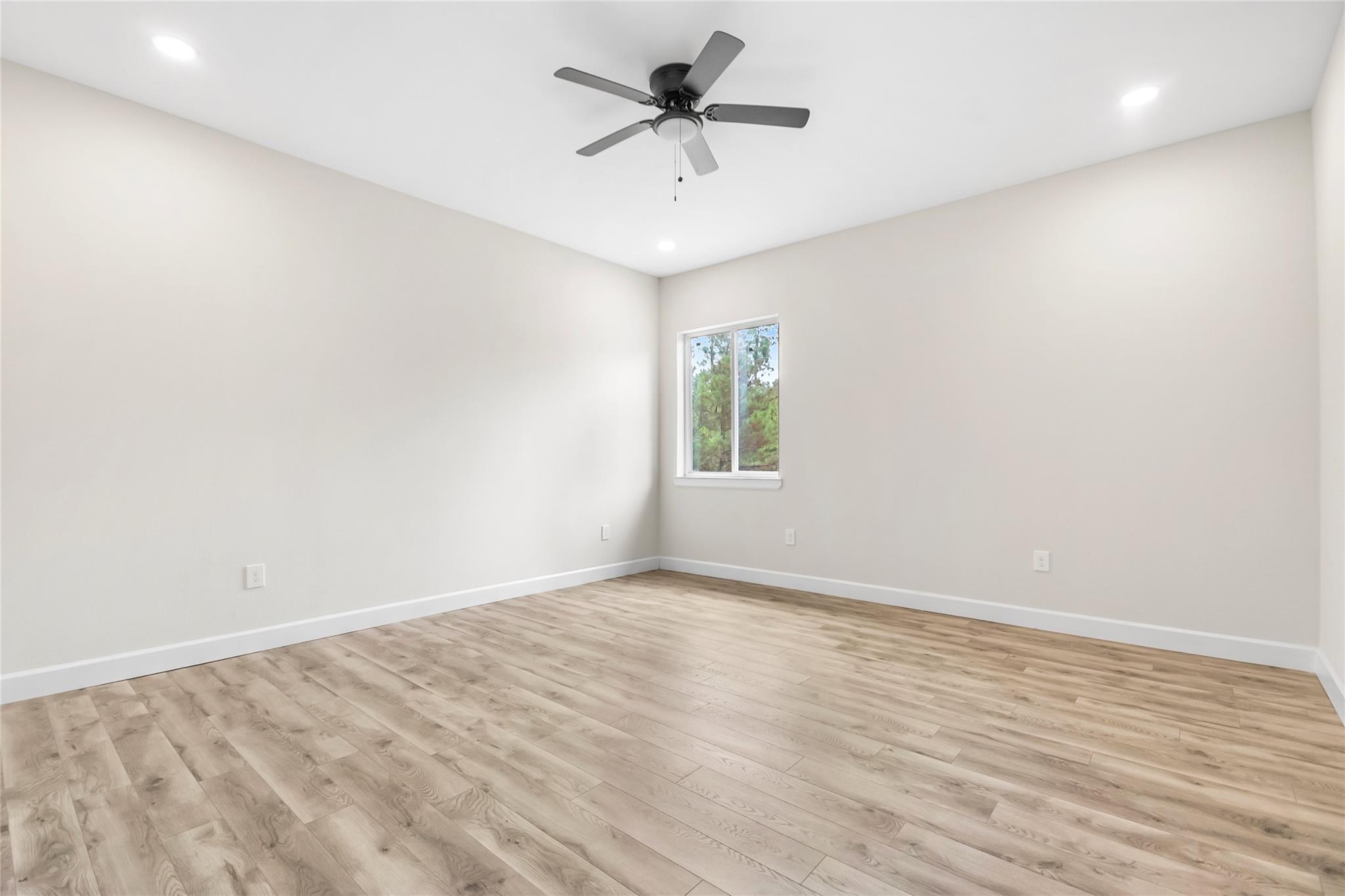 197 S Buckhorn Dr, Bastrop, TX 78602