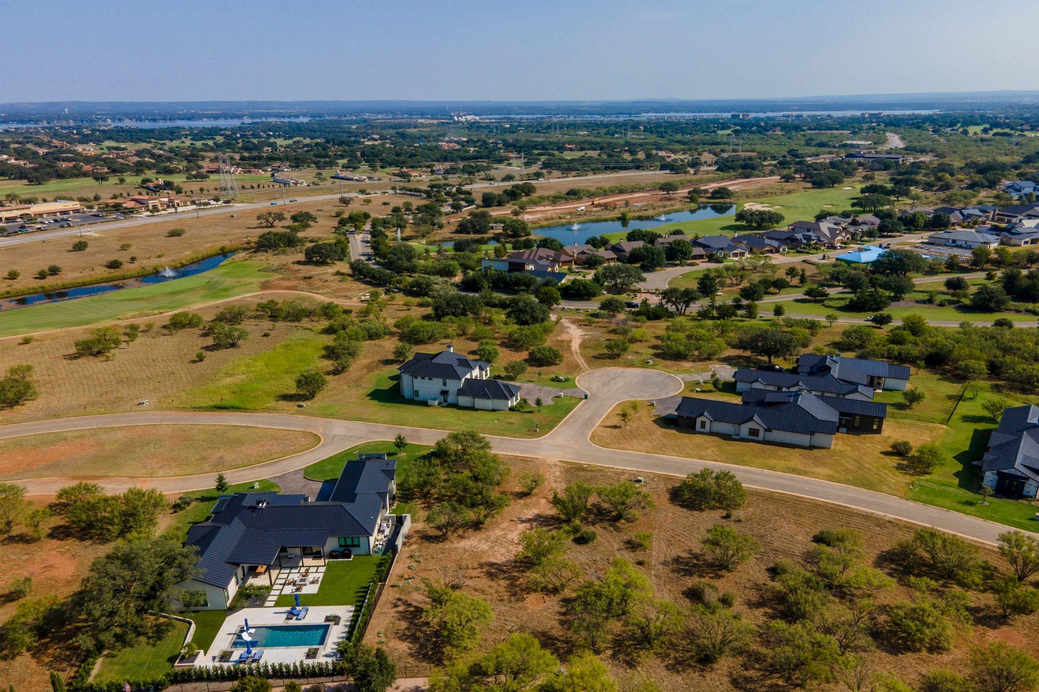 504 Paintbrush Dr, Horseshoe Bay, TX 78657