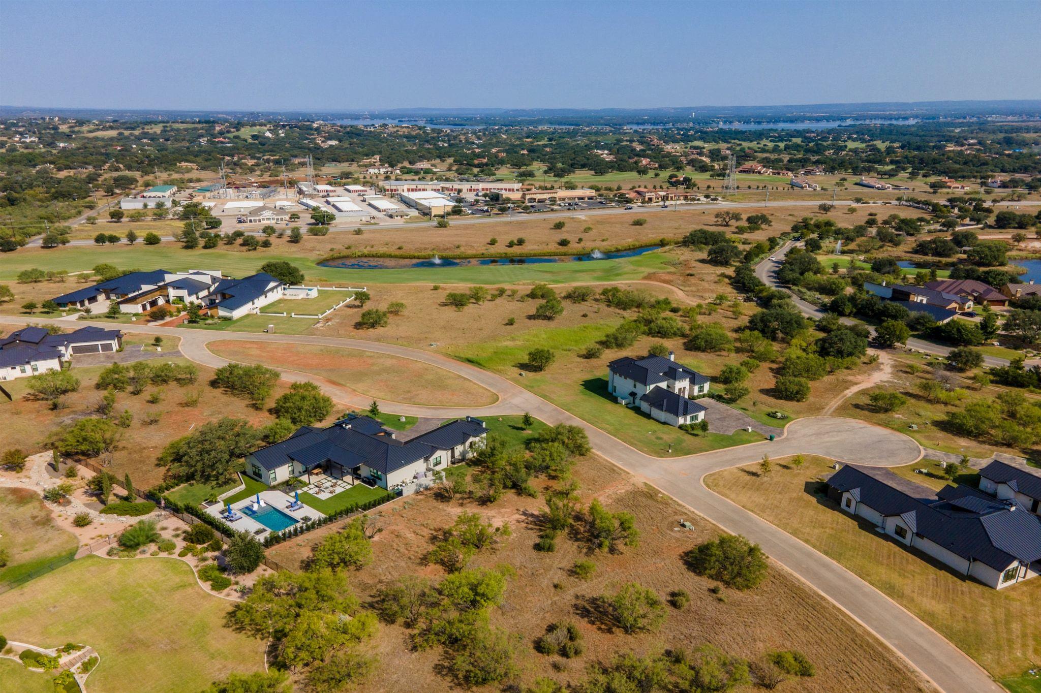 504 Paintbrush Dr, Horseshoe Bay, TX 78657