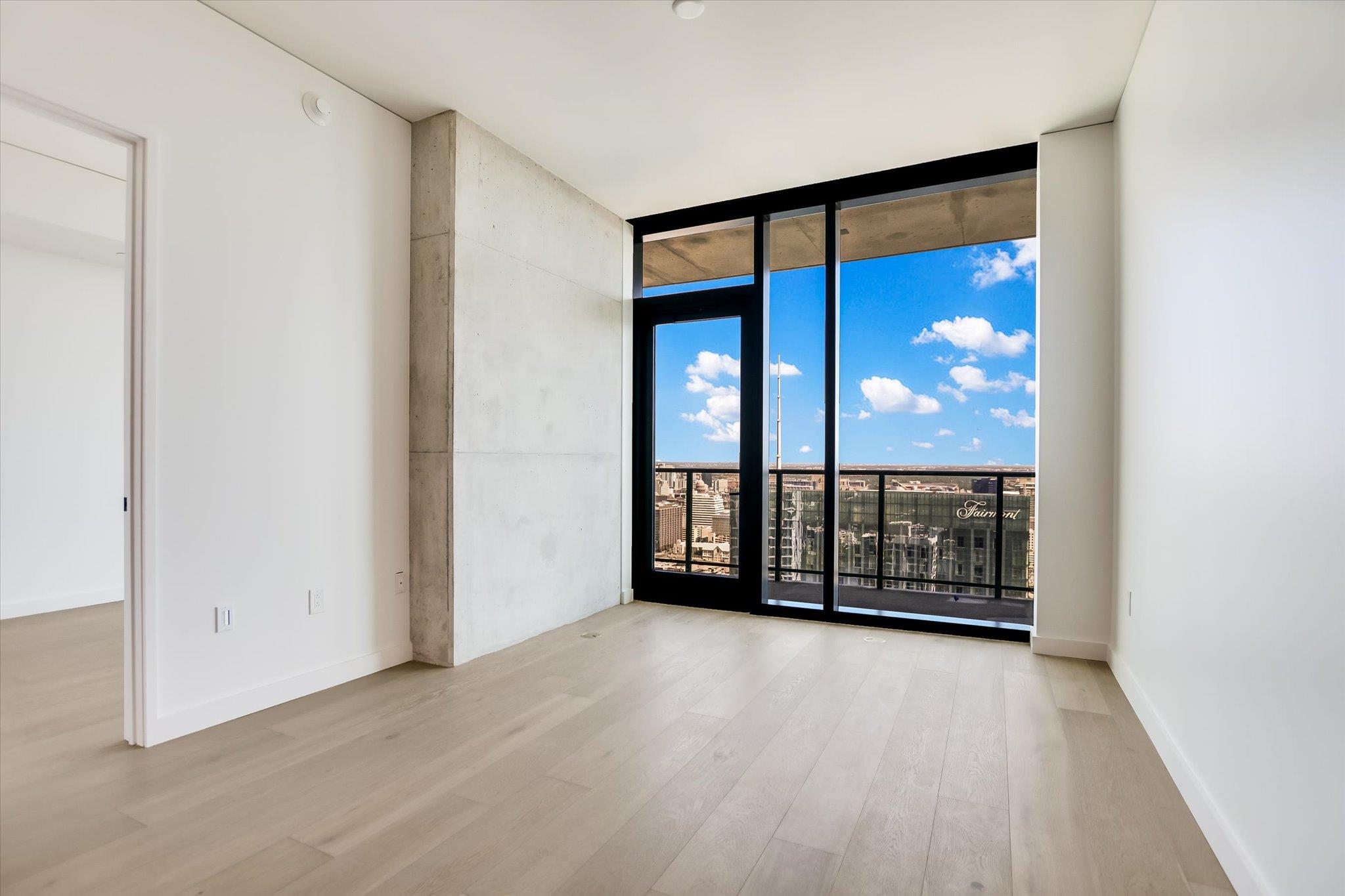 610 Davis St # 4005, Austin, TX 78701