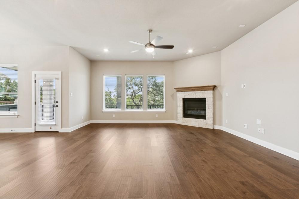 313 Puppy Dog Pass, San Marcos, TX 78666