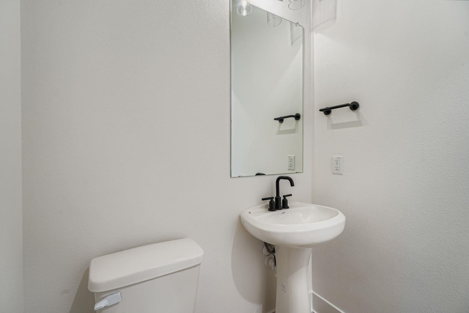 1405 Rambling Rose Rd, Austin, TX 78745