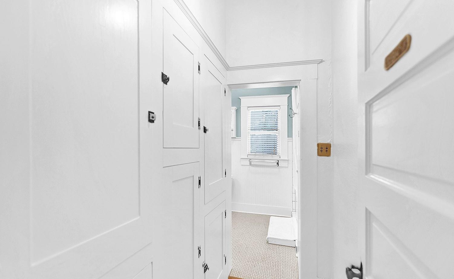 608 W Hopkins St, San Marcos, TX 78666