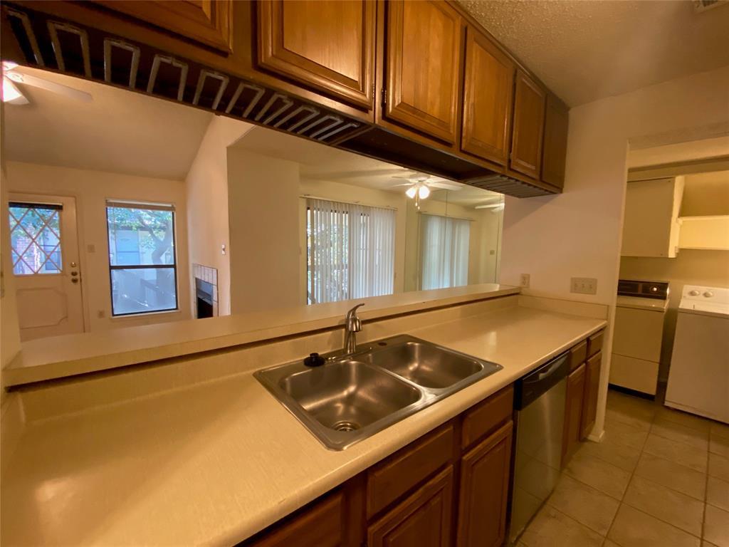 806 W 24th St # 306, Austin, TX 78705