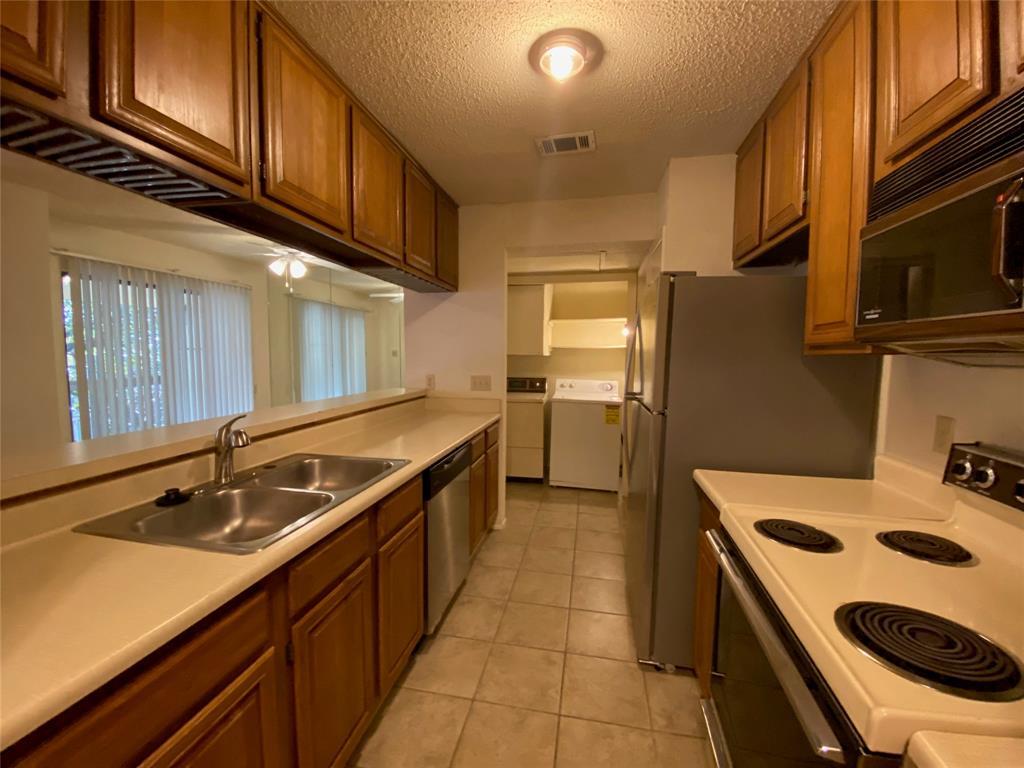 806 W 24th St # 306, Austin, TX 78705