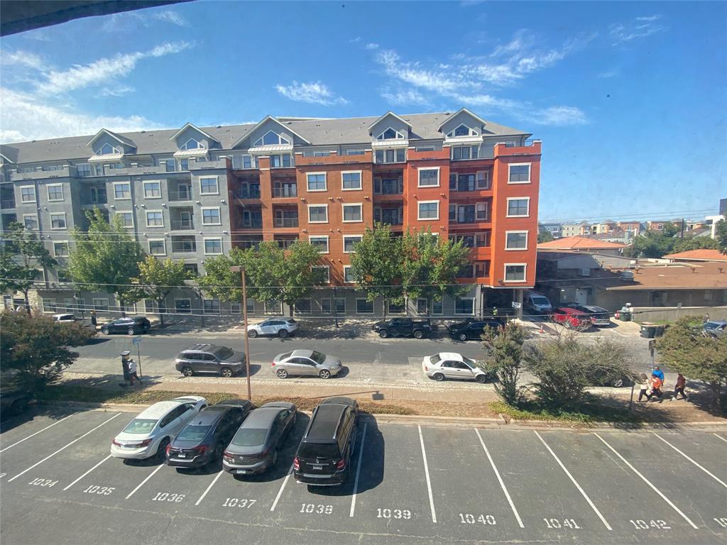 806 W 24th St # 306, Austin, TX 78705