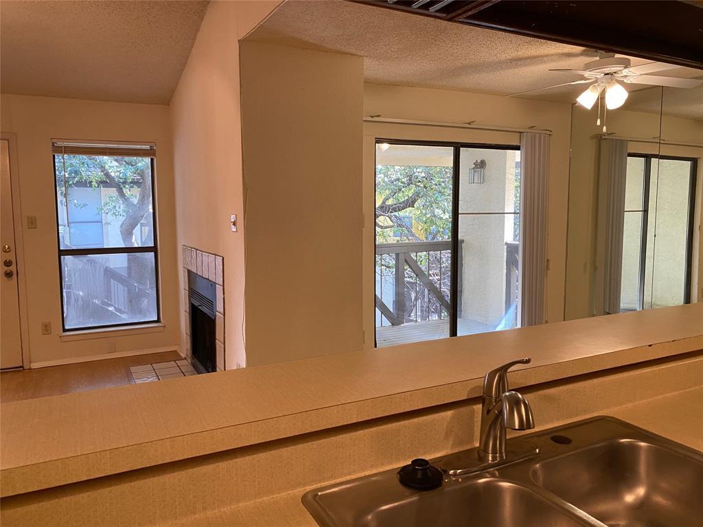 806 W 24th St # 306, Austin, TX 78705