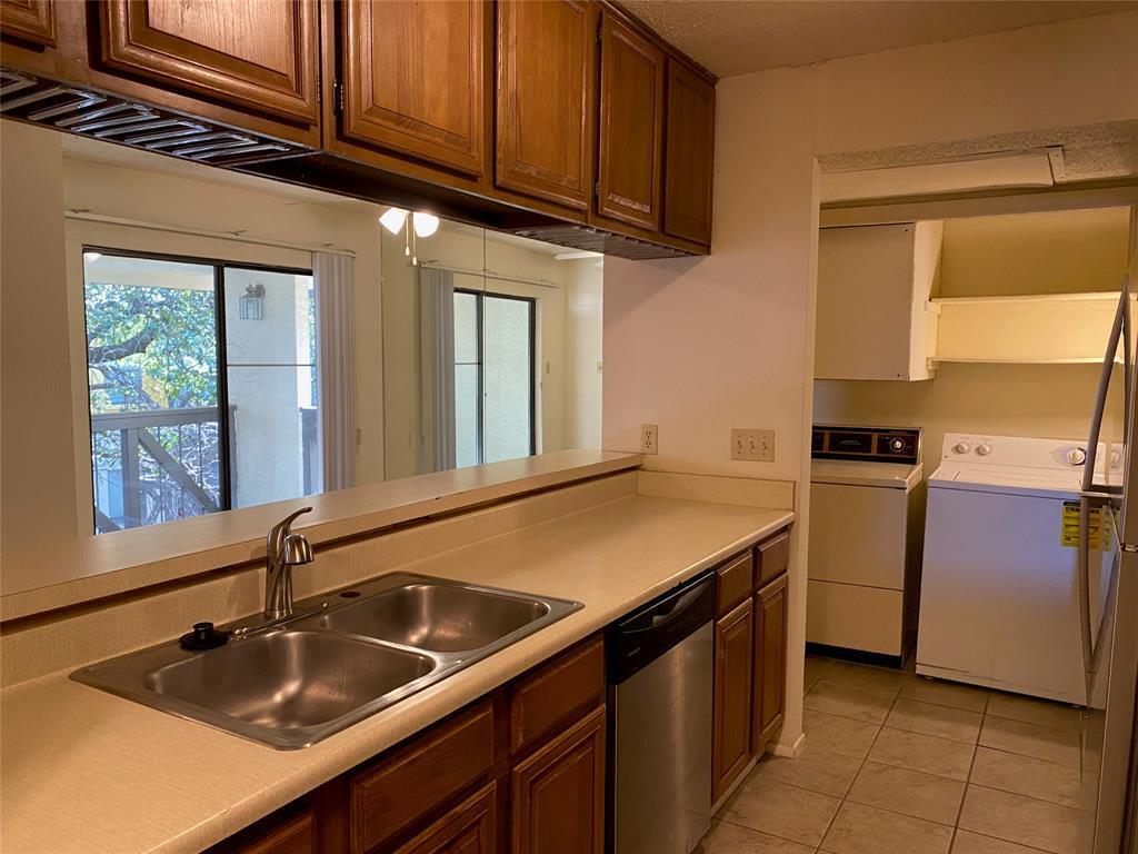 806 W 24th St # 306, Austin, TX 78705