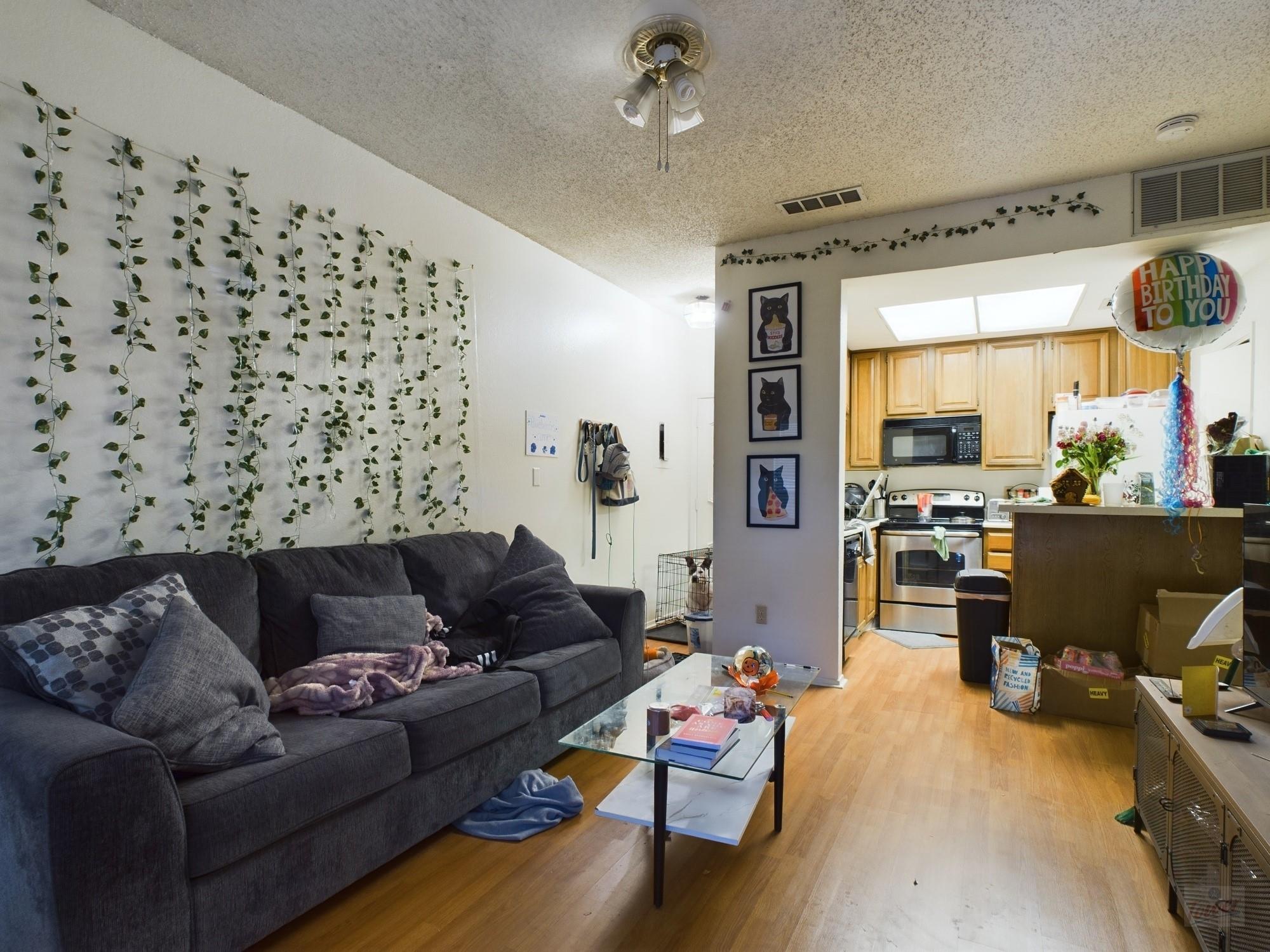 806 W 24th St # 131, Austin, TX 78705