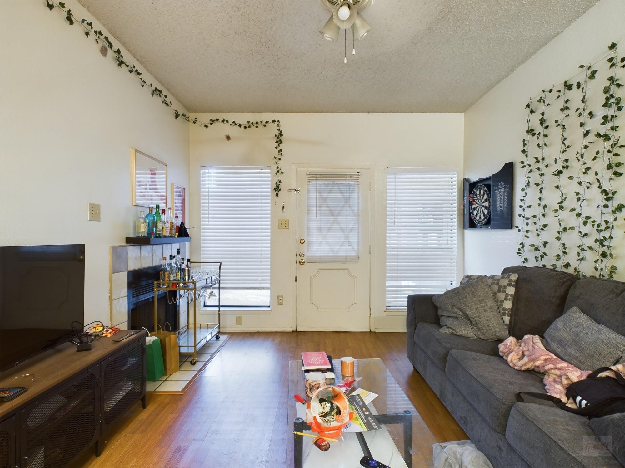 806 W 24th St # 131, Austin, TX 78705