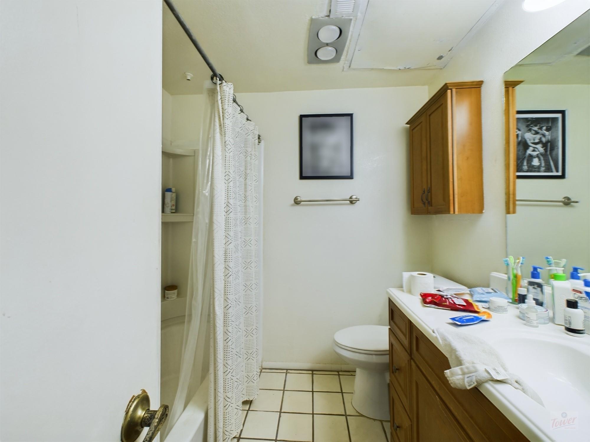 806 W 24th St # 131, Austin, TX 78705