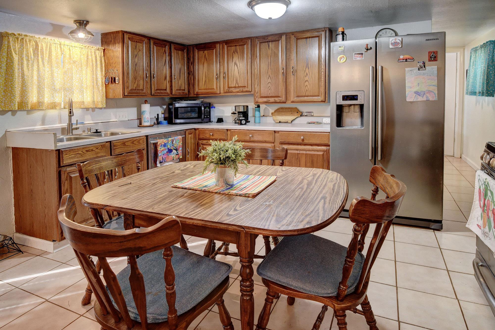 166 Sandy Rd, Rosanky, TX 78953