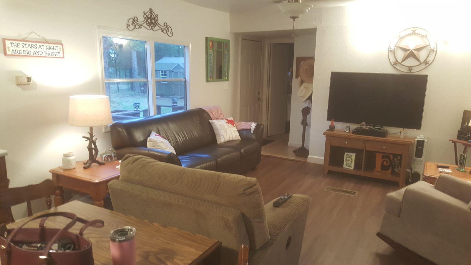 166 Sandy Rd, Rosanky, TX 78953