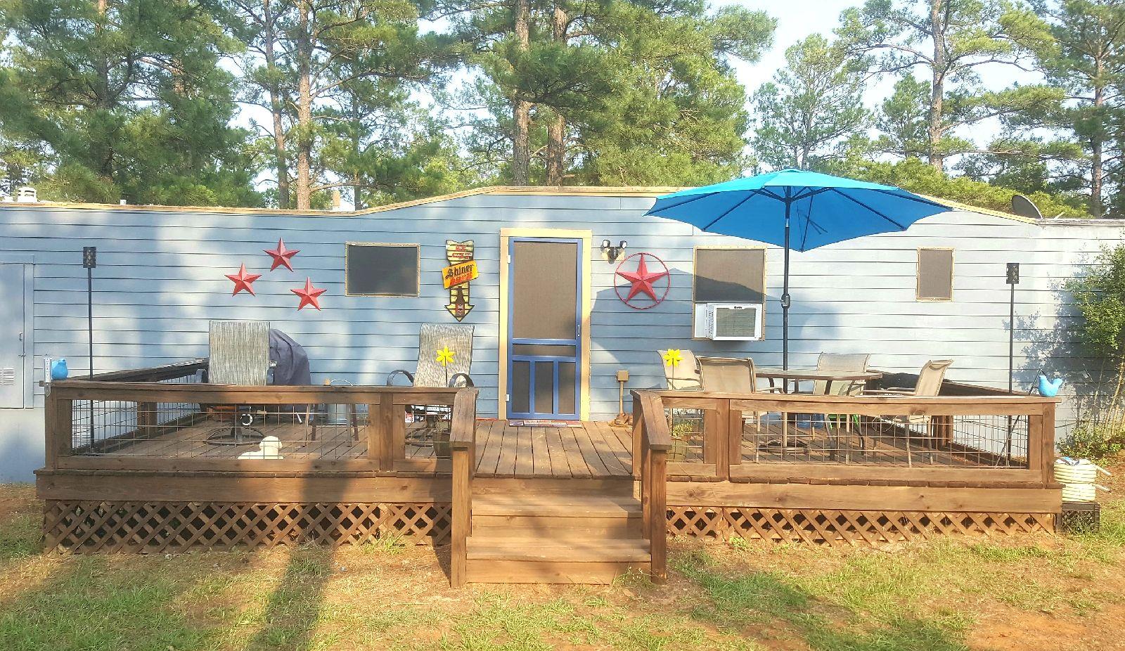 166 Sandy Rd, Rosanky, TX 78953