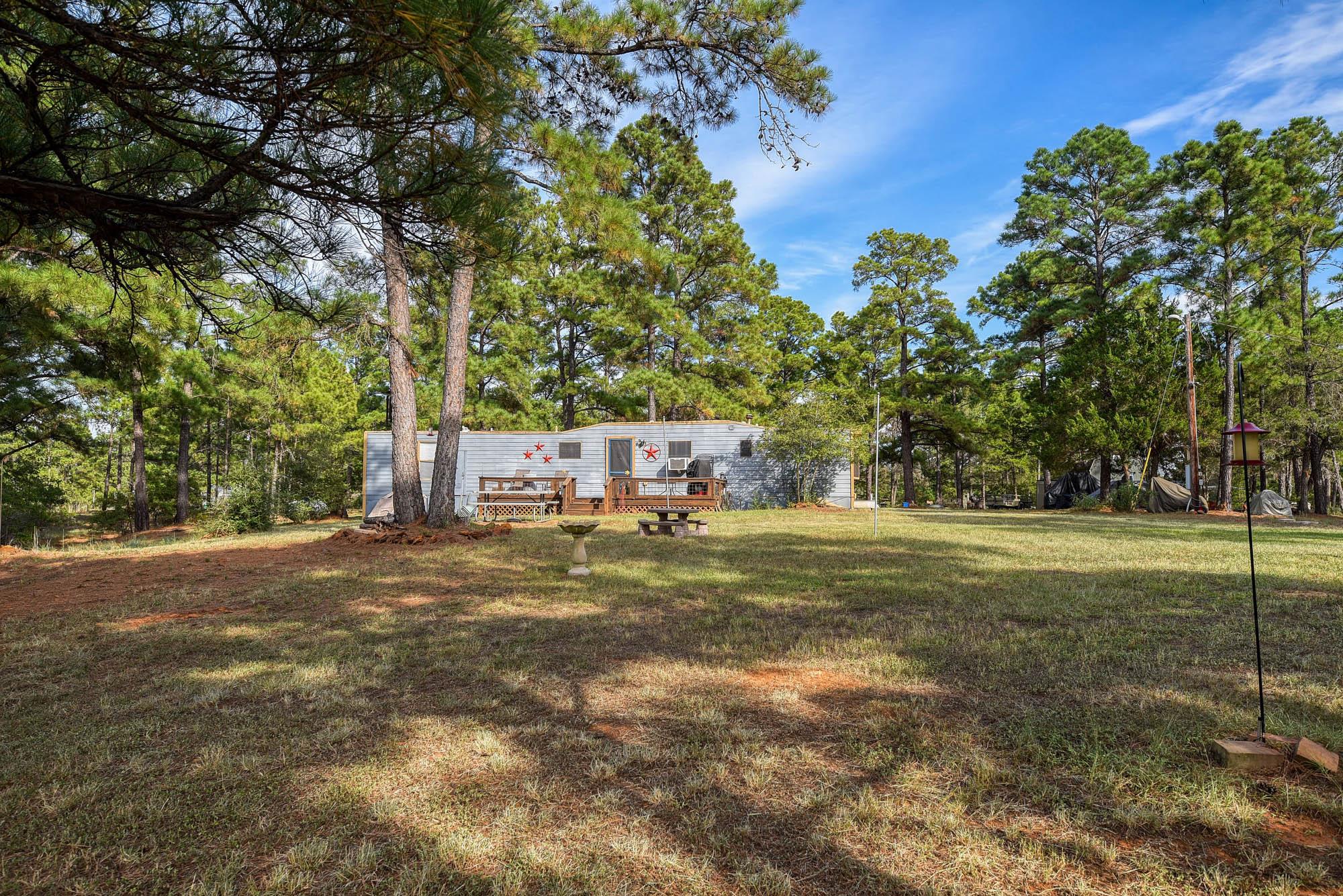 166 Sandy Rd, Rosanky, TX 78953