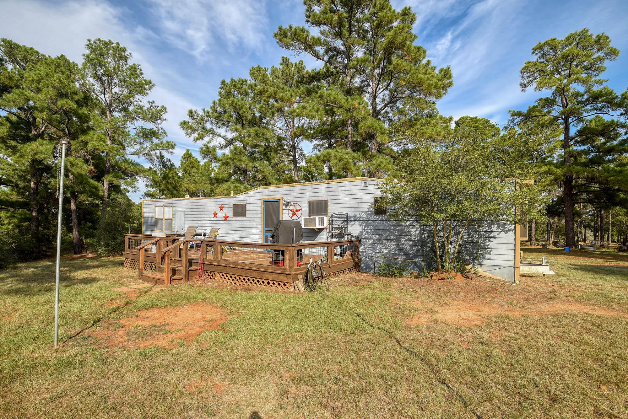 166 Sandy Rd, Rosanky, TX 78953