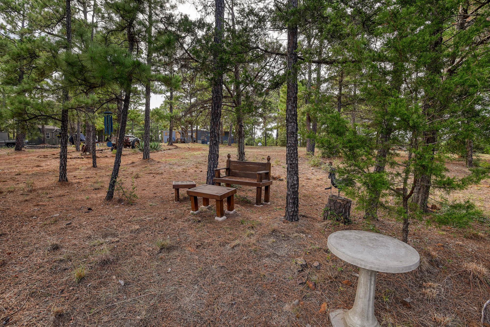 166 Sandy Rd, Rosanky, TX 78953