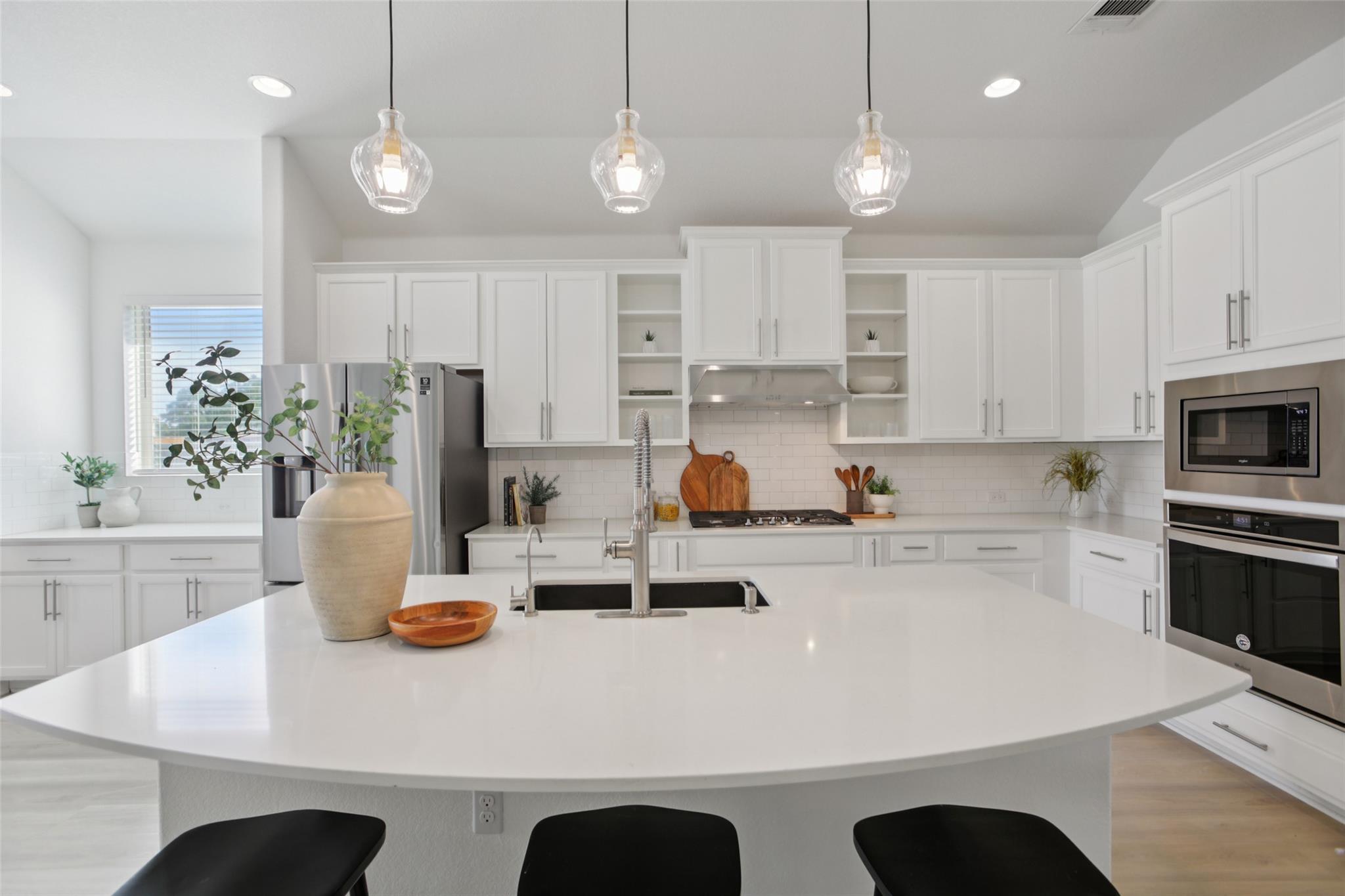 304 Double L Dr, Dripping Springs, TX 78620