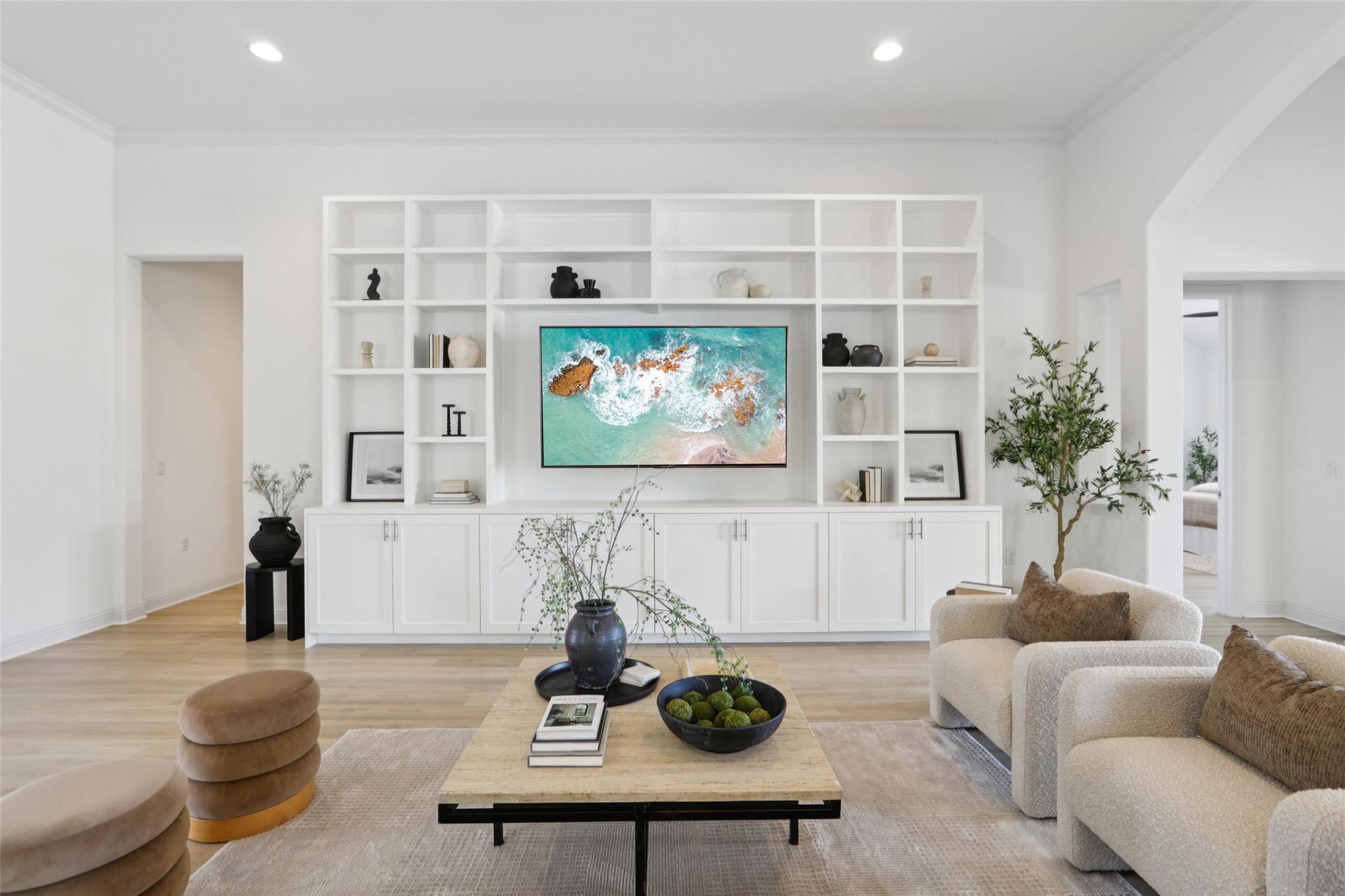 304 Double L Dr, Dripping Springs, TX 78620