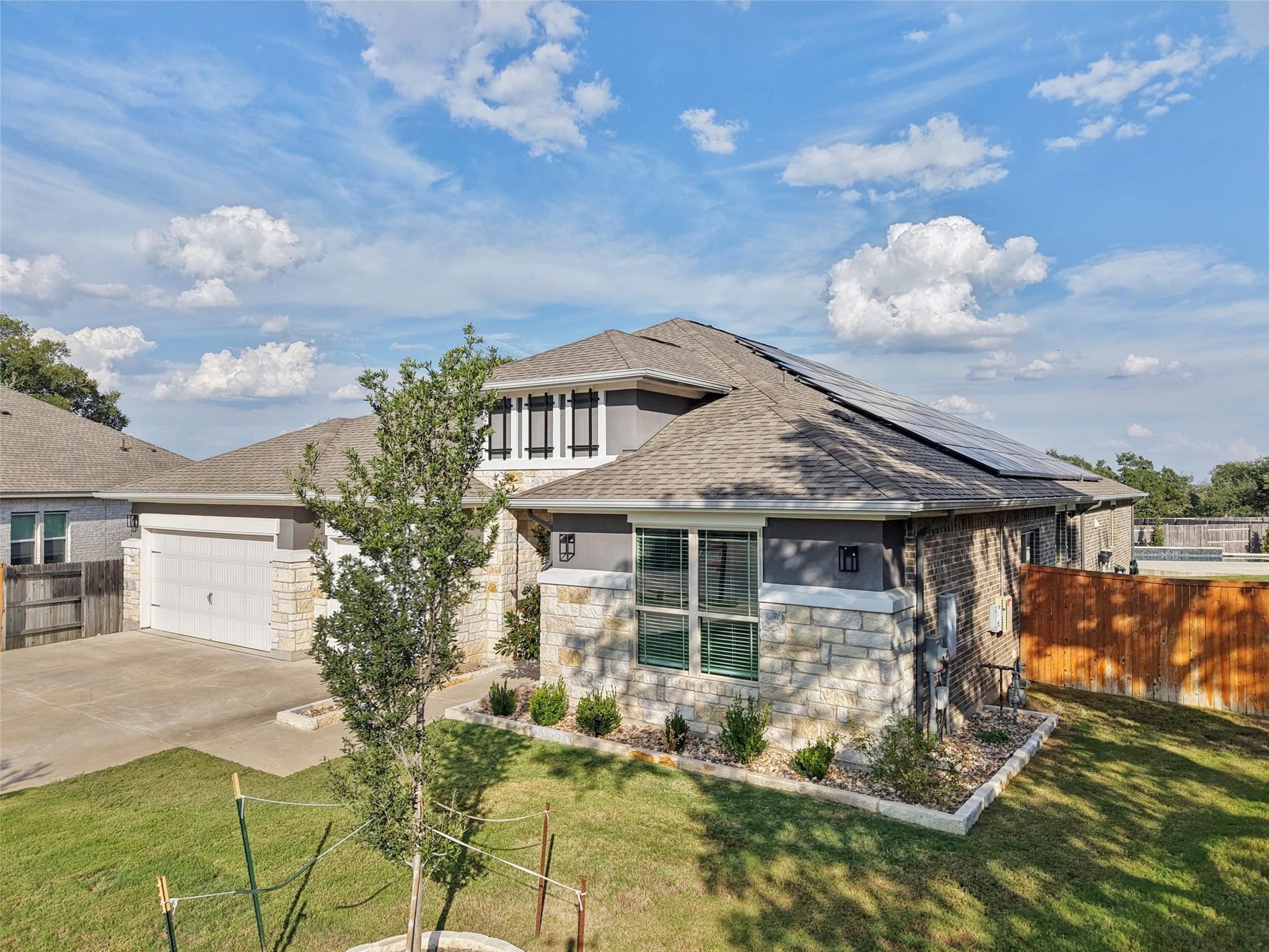304 Double L Dr, Dripping Springs, TX 78620