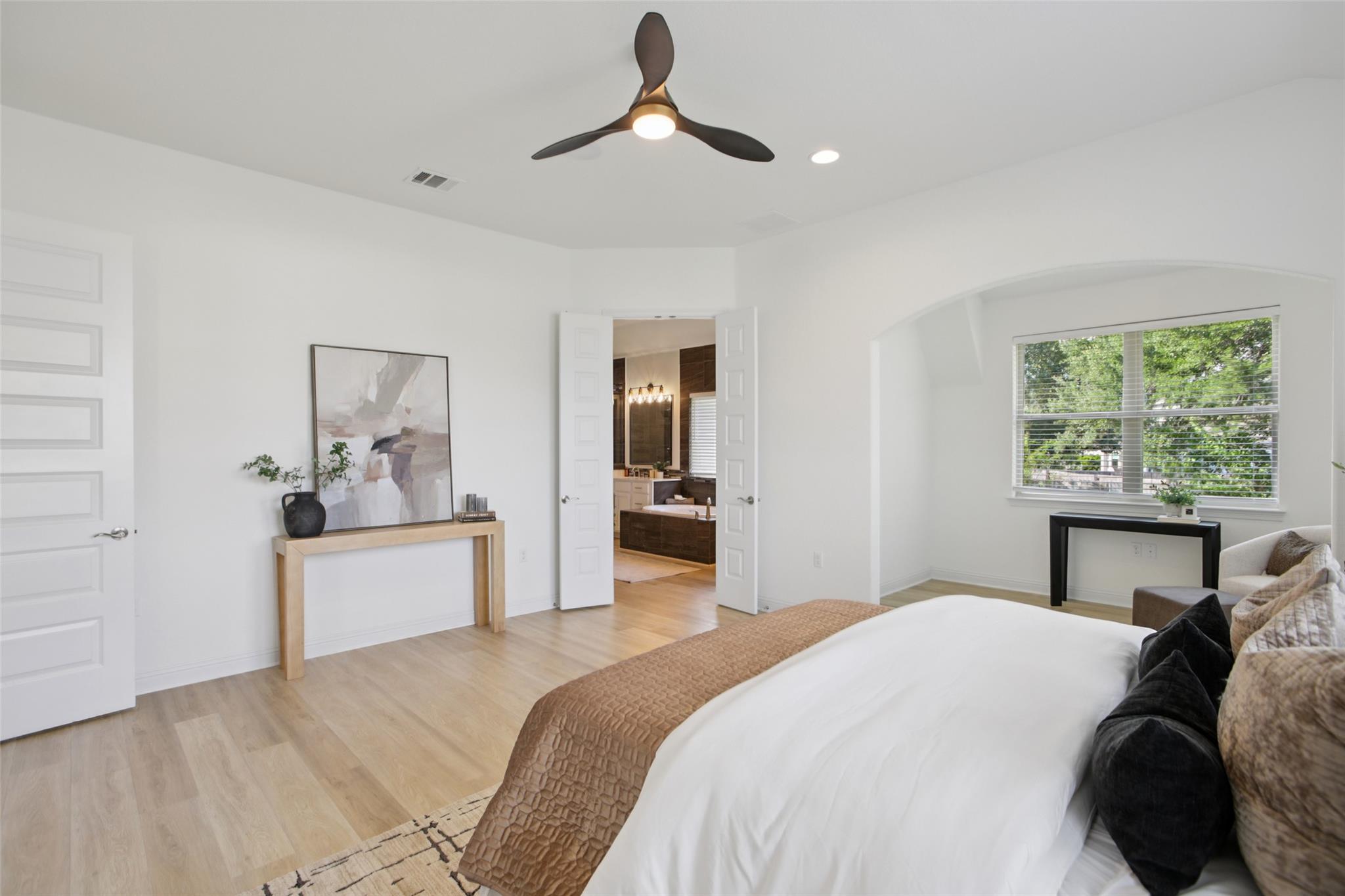 304 Double L Dr, Dripping Springs, TX 78620