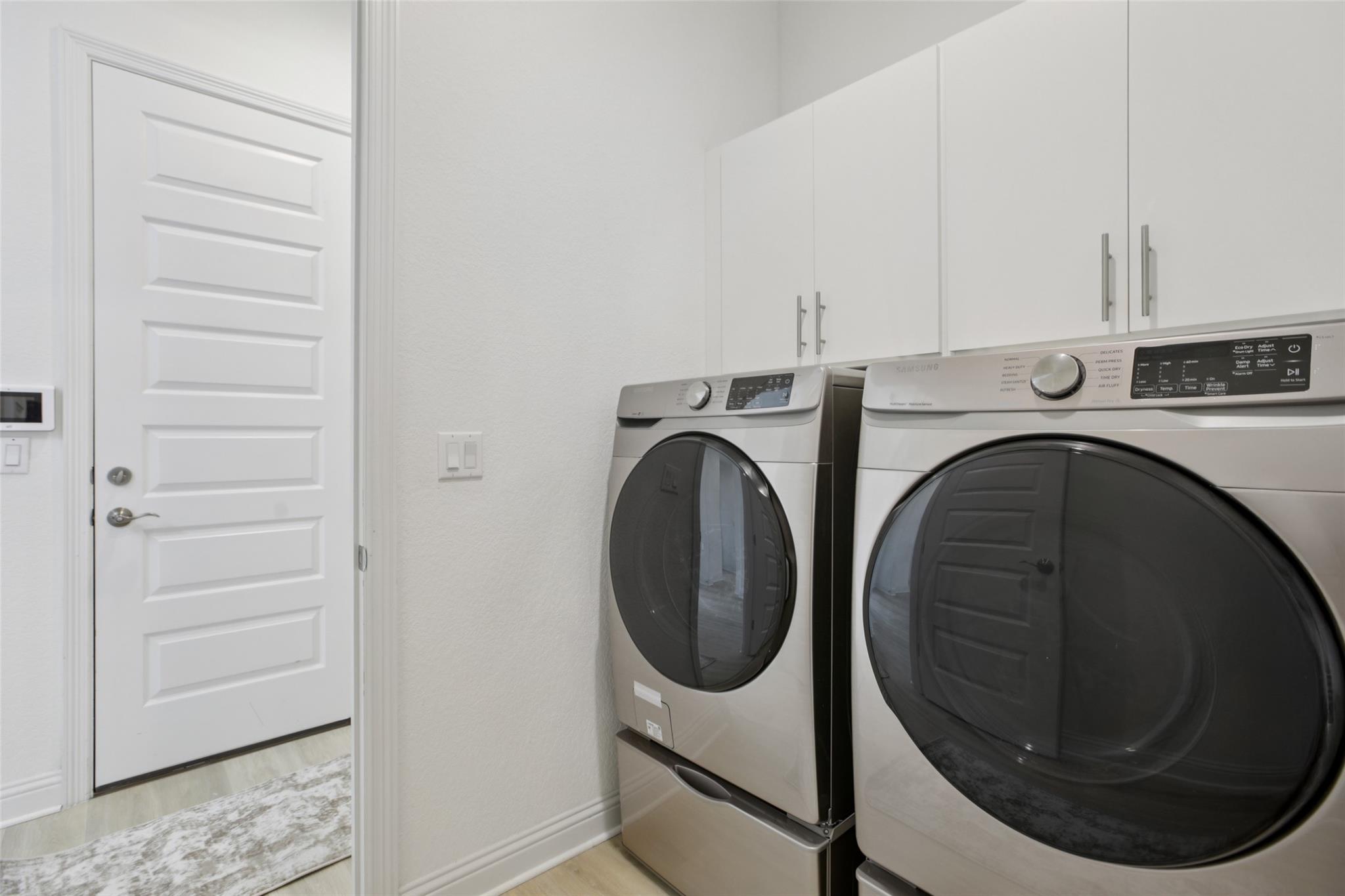 304 Double L Dr, Dripping Springs, TX 78620