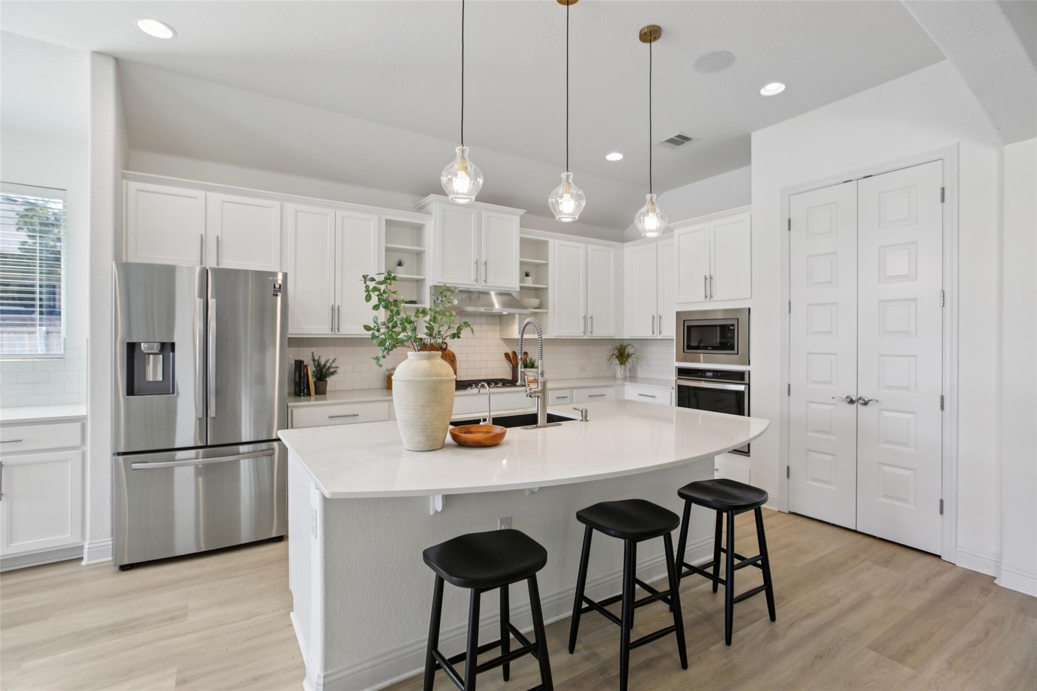 304 Double L Dr, Dripping Springs, TX 78620