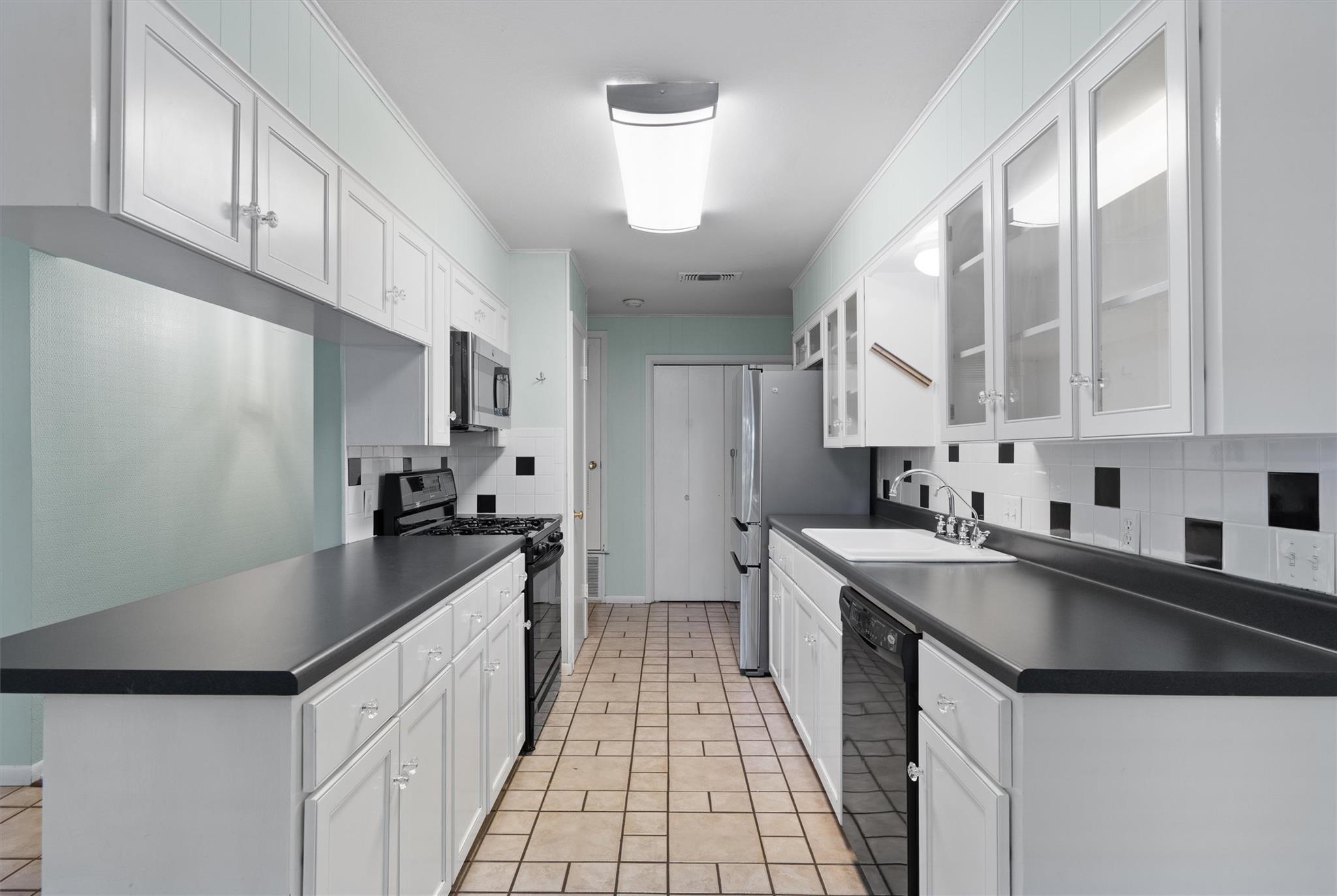 8309 MILLWAY Dr, Austin, TX 78757