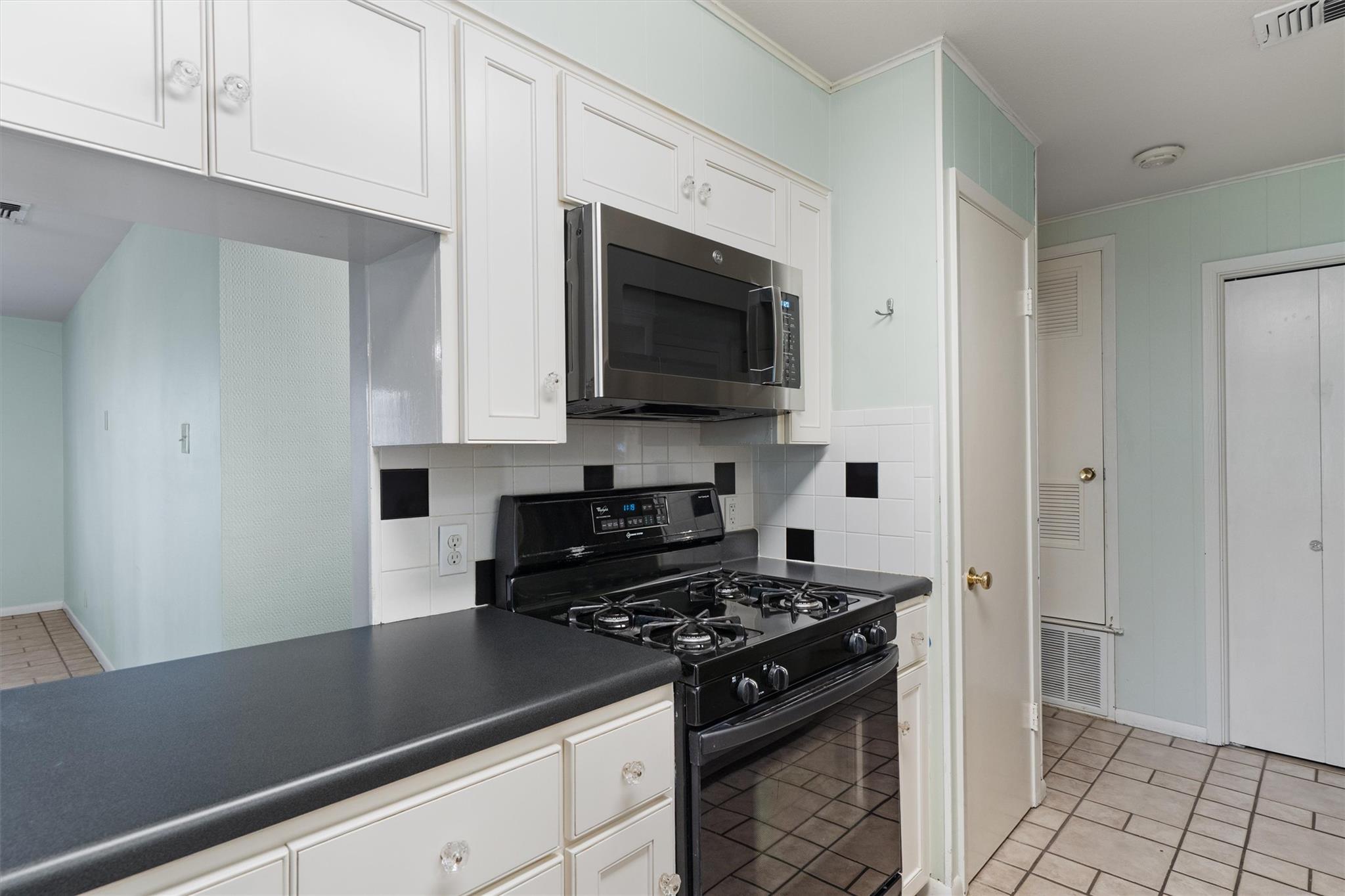 8309 MILLWAY Dr, Austin, TX 78757